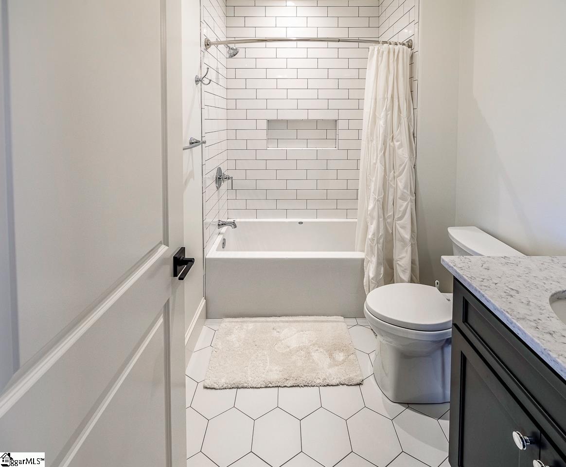 113 Burrough Street Greenville, SC 29615