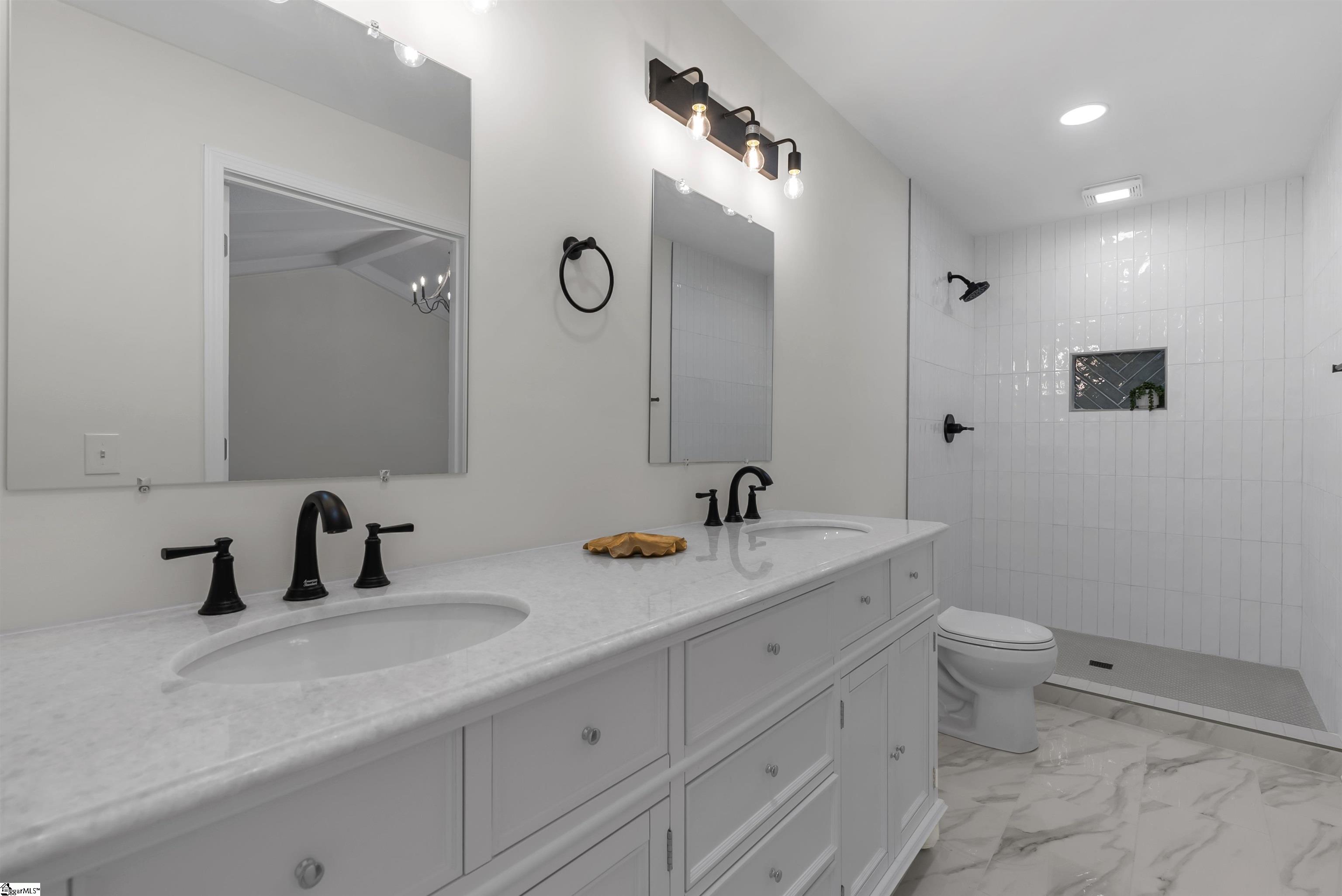 313 Haverhill Circle Easley, SC 29640