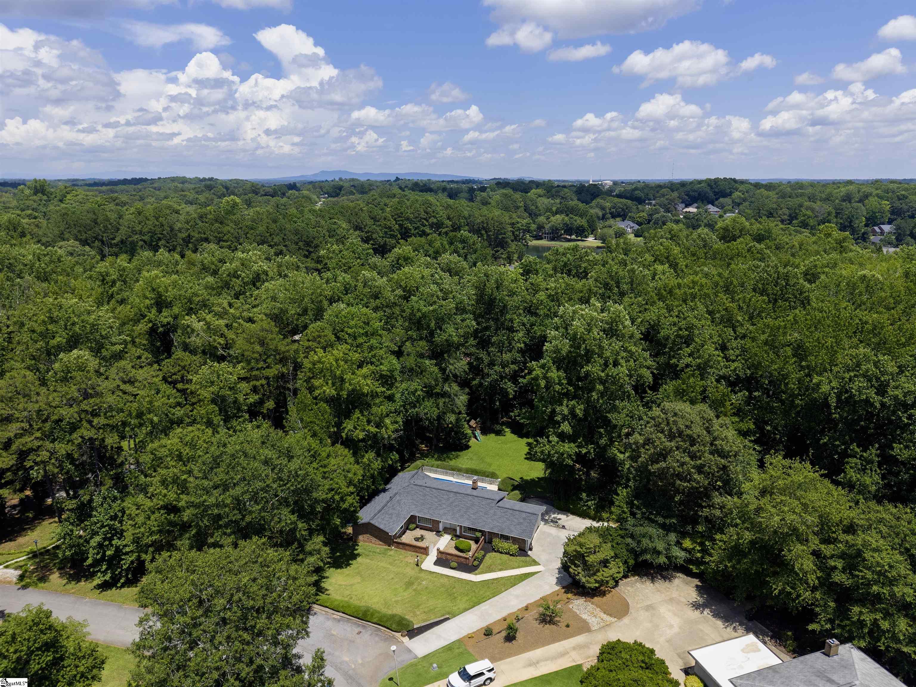313 Haverhill Circle Easley, SC 29640