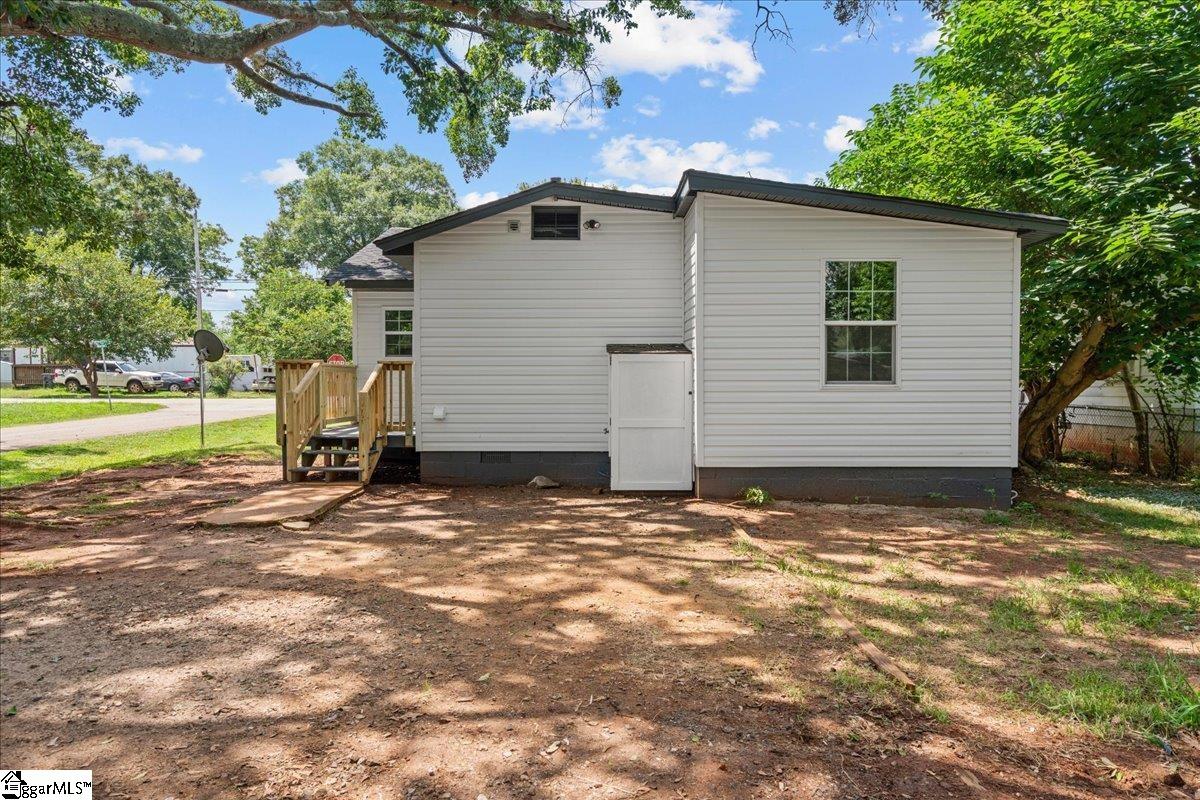 400 Palmetto Avenue Greenville, SC 29611