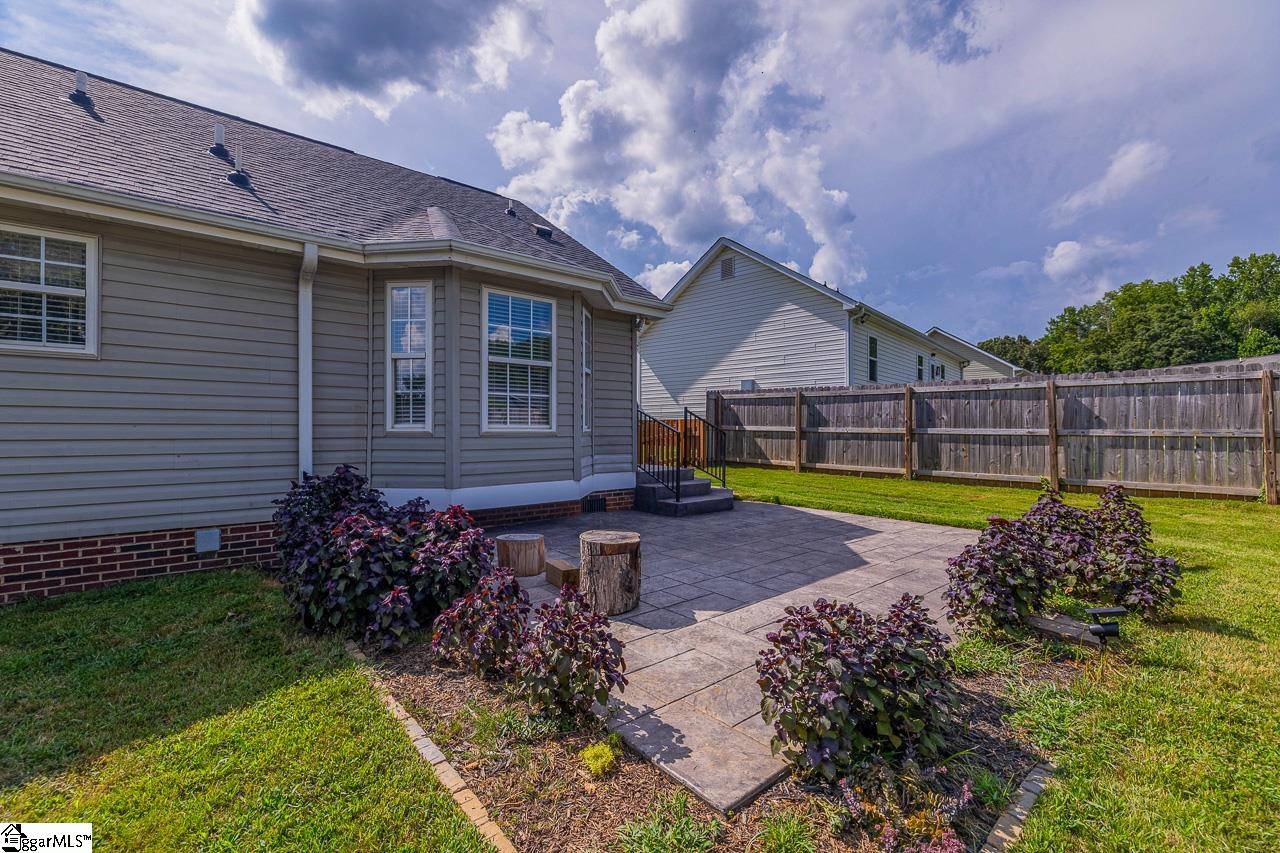 1102 Dunwoody Drive Simpsonville, SC 29681
