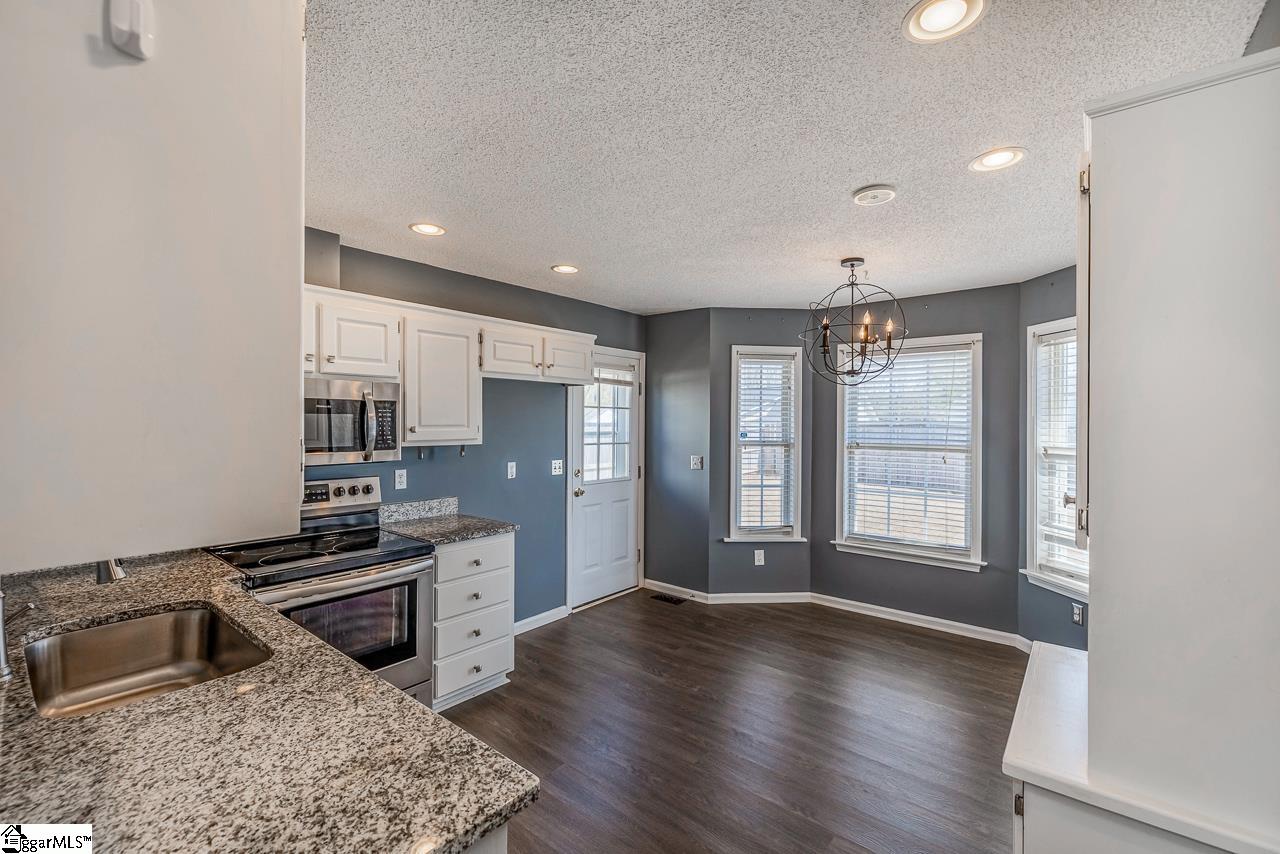 1102 Dunwoody Drive Simpsonville, SC 29681