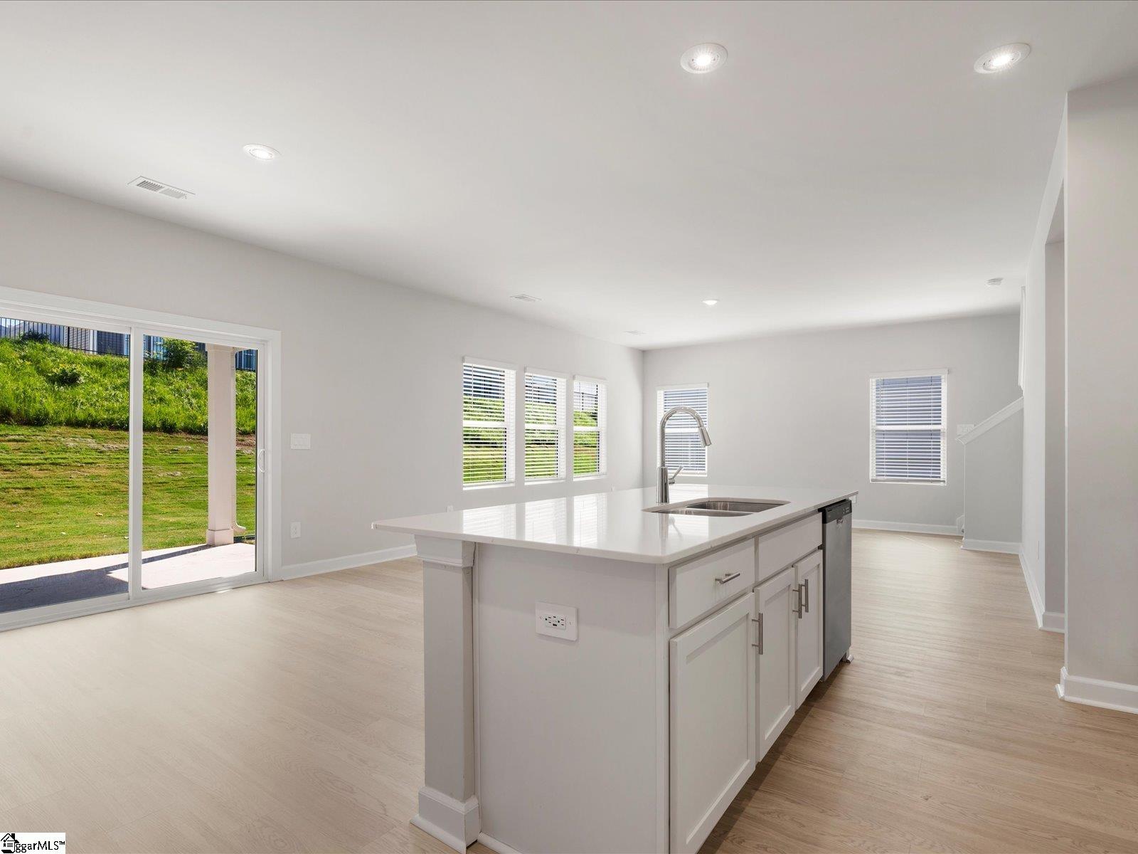 201 Tantalus Street Gray Court, SC 29645
