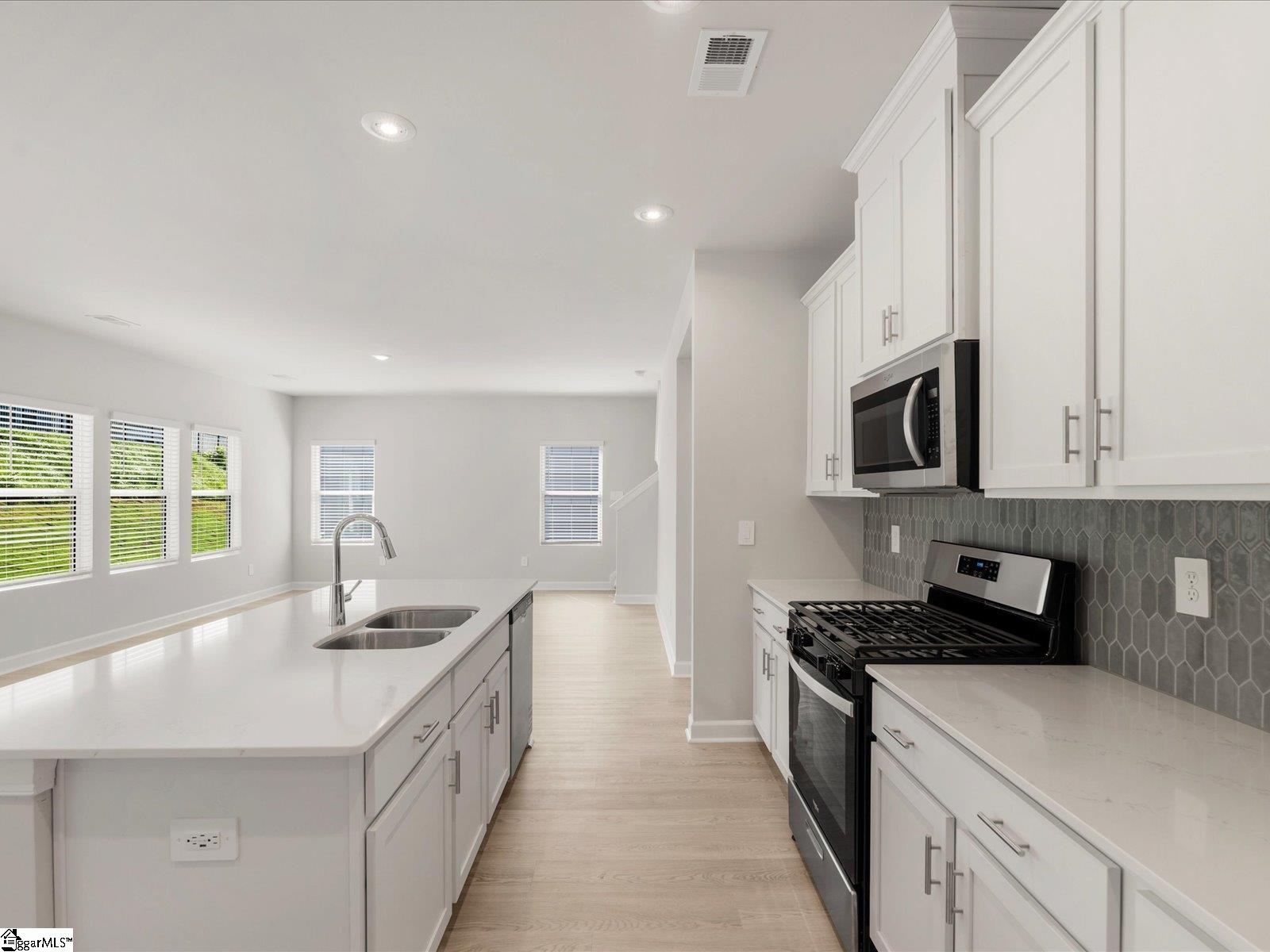 201 Tantalus Street Gray Court, SC 29645