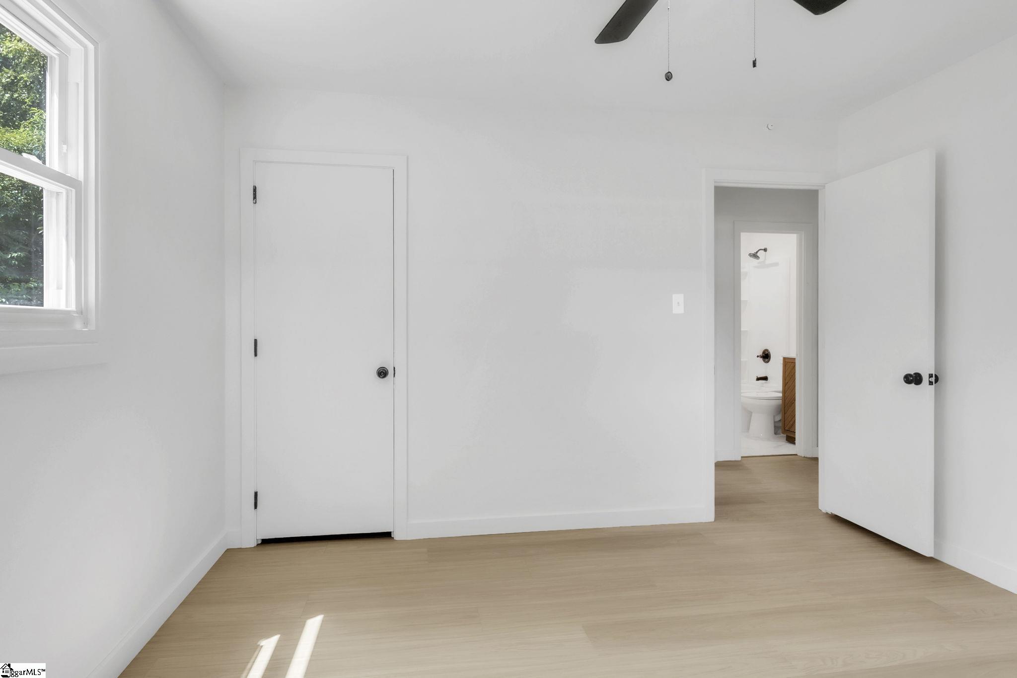 2318 S McDuffie Street Anderson, SC 29624