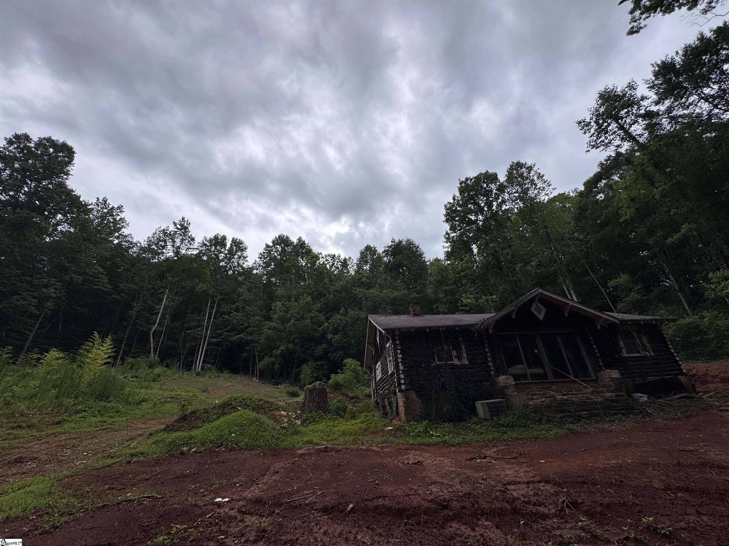 8875 N Tigerville Road Travelers Rest, SC 29690