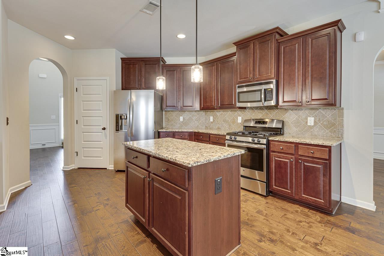23 Corgi Drive Simpsonville, SC 29680