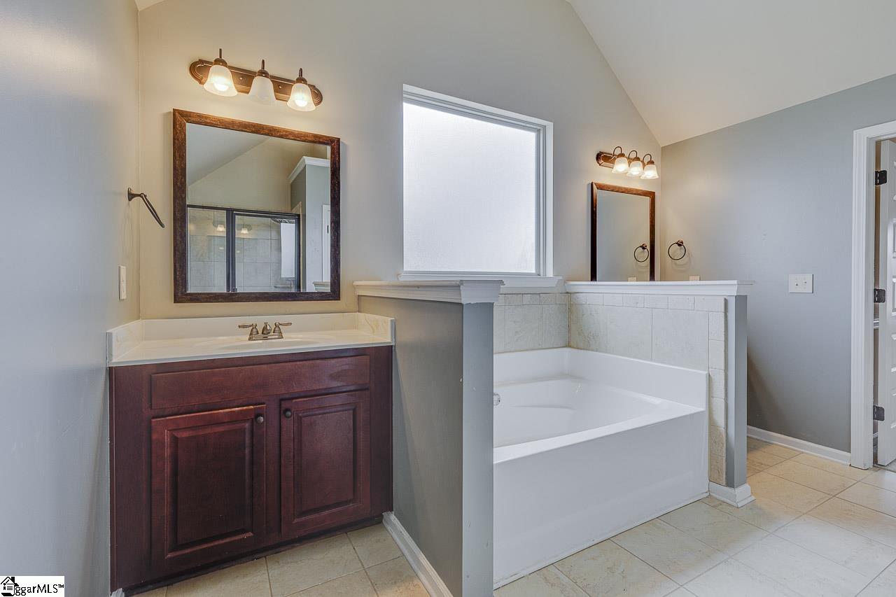23 Corgi Drive Simpsonville, SC 29680