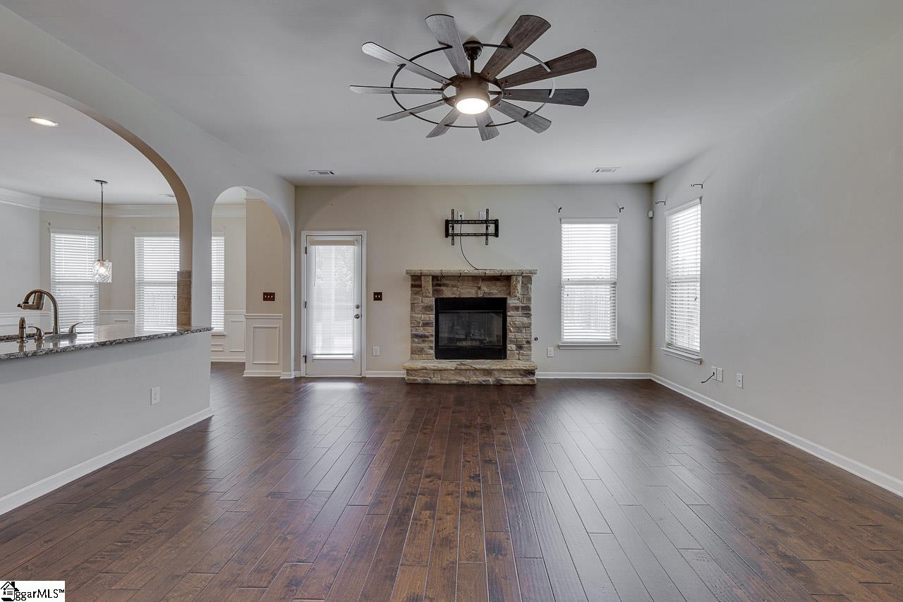 23 Corgi Drive Simpsonville, SC 29680
