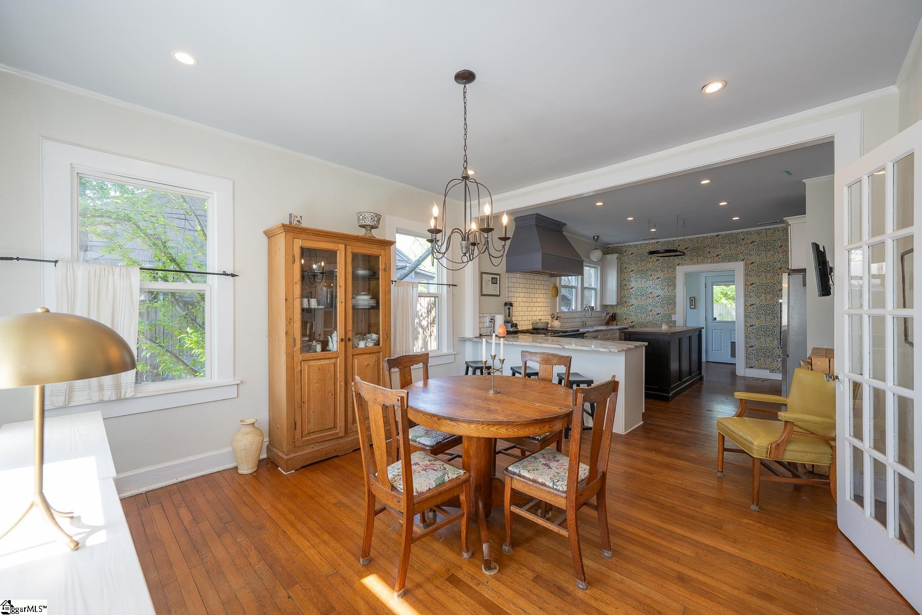 105 Ladson Street Greenville, SC 29605