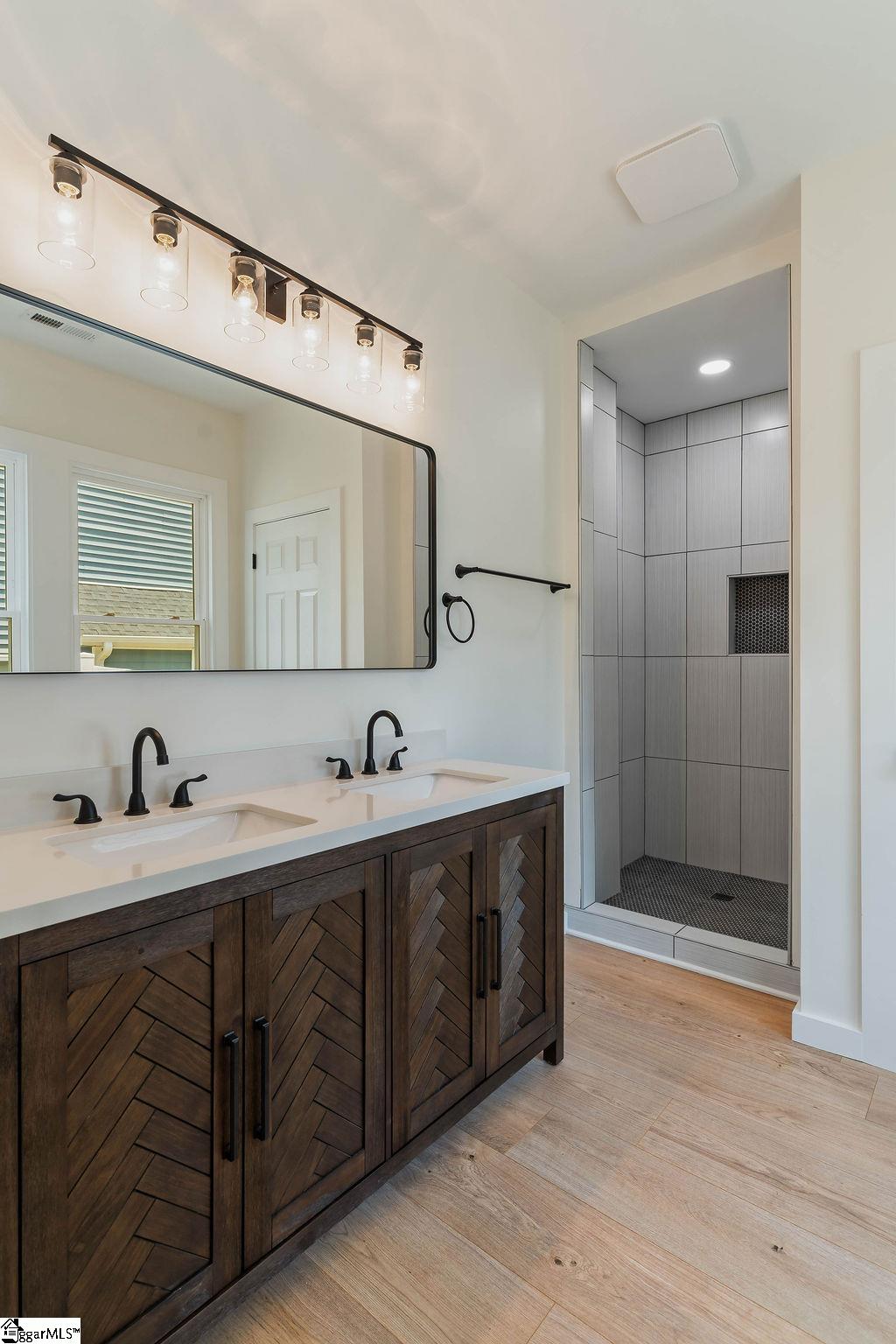 297 S High Point Road Spartanburg, SC 29301