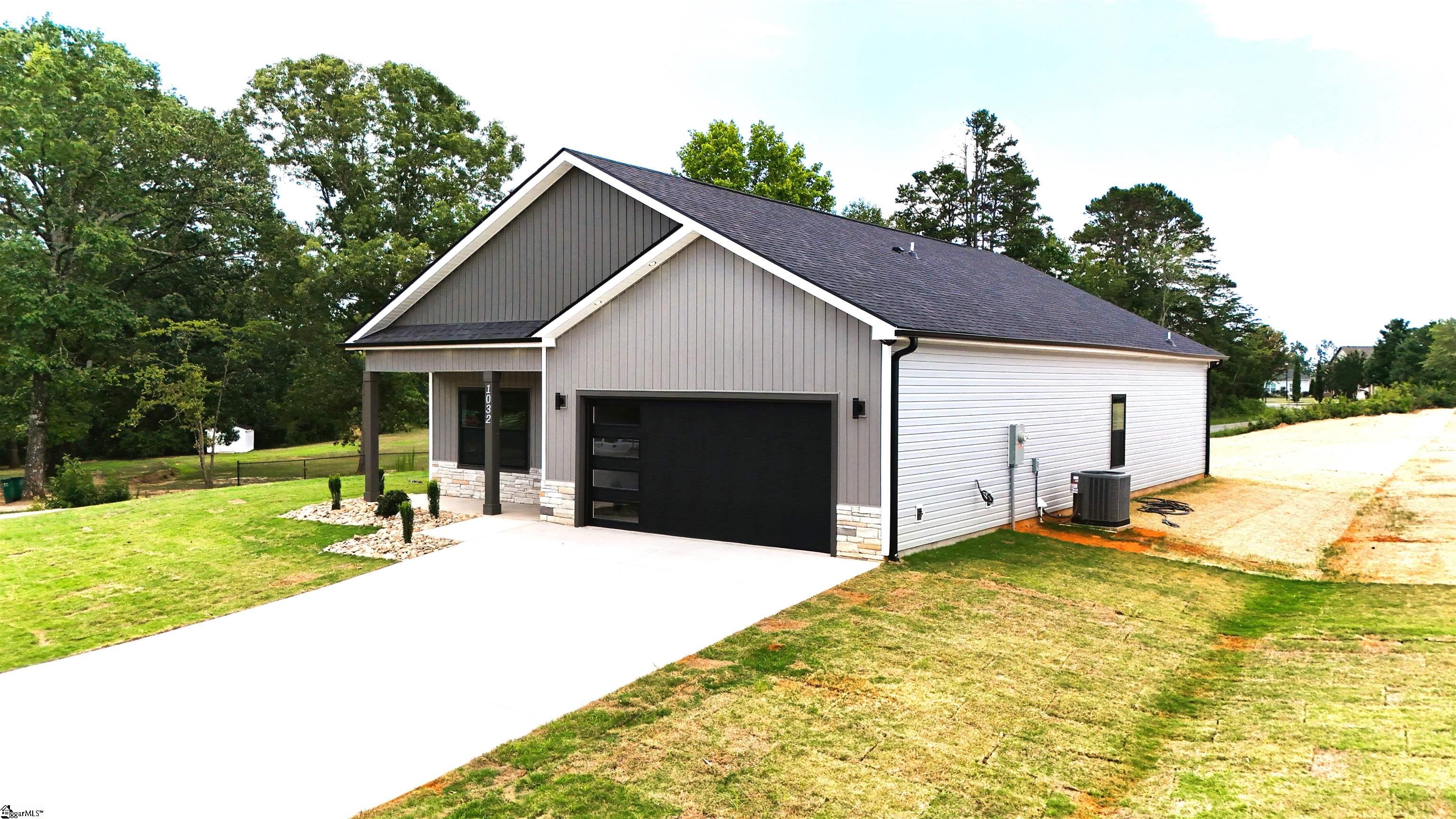 1032 S November Drive UNIT Lot 1 Boiling Springs, SC 29316