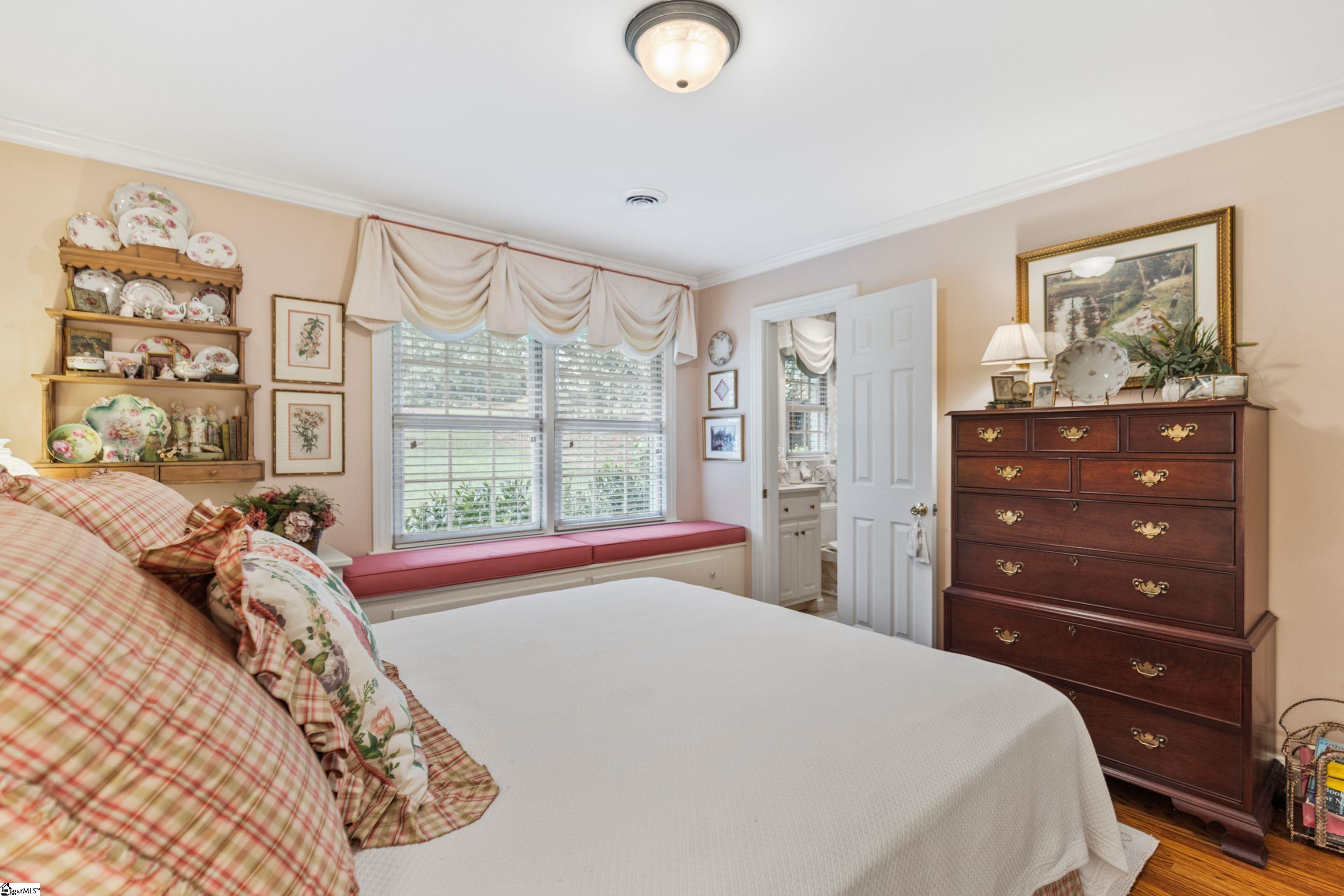 200 Augusta Street Easley, SC 29640