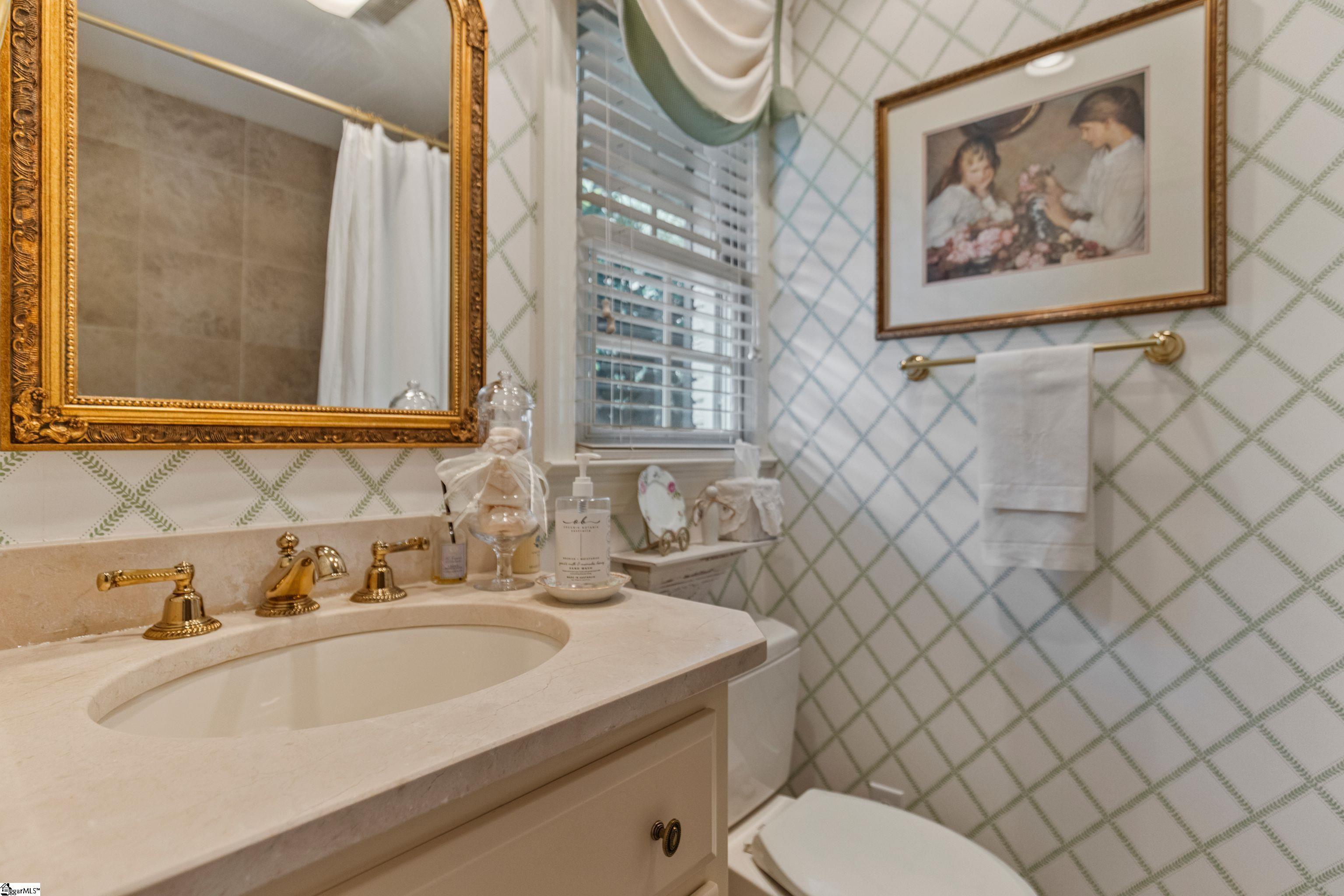 200 Augusta Street Easley, SC 29640