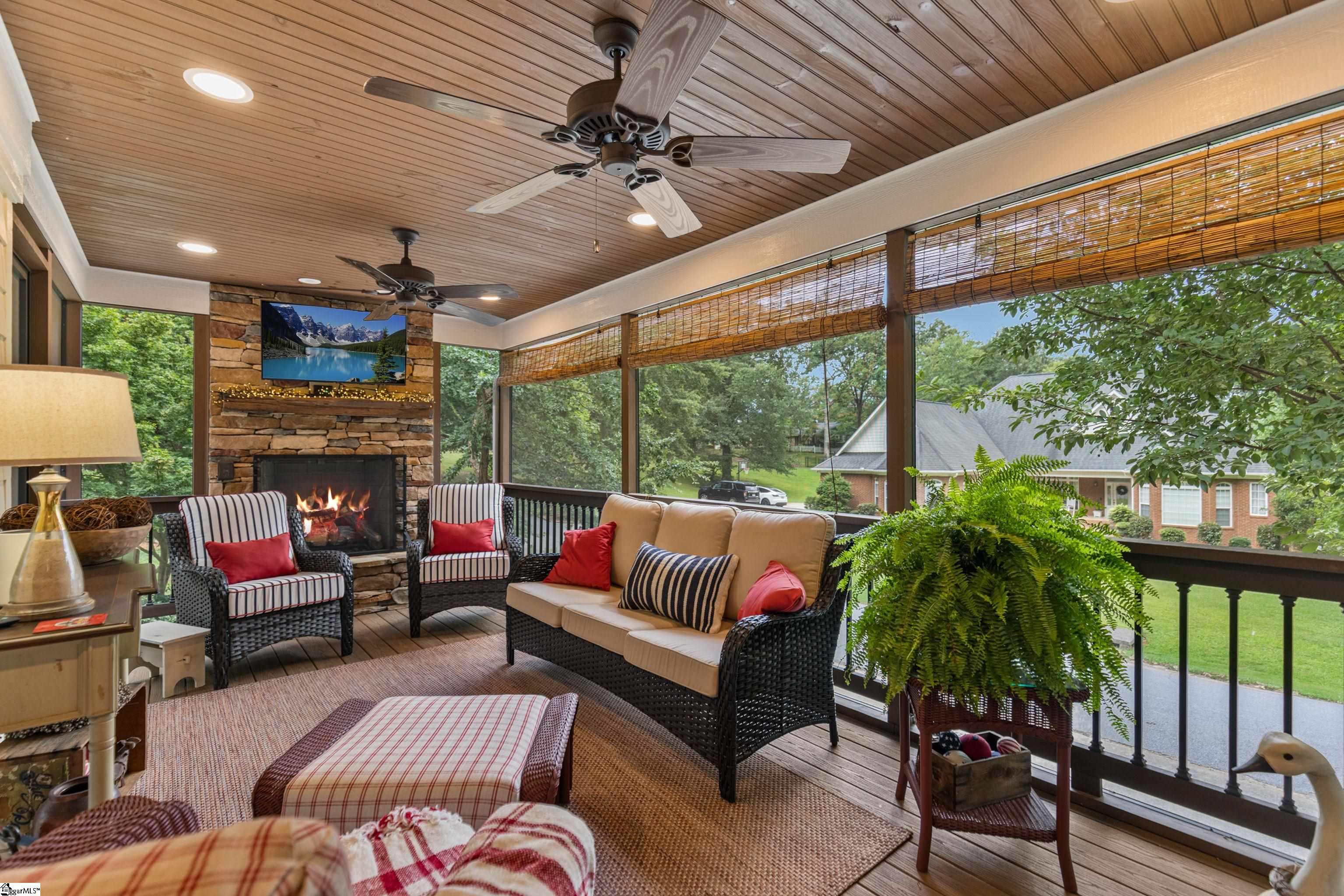 200 Augusta Street Easley, SC 29640