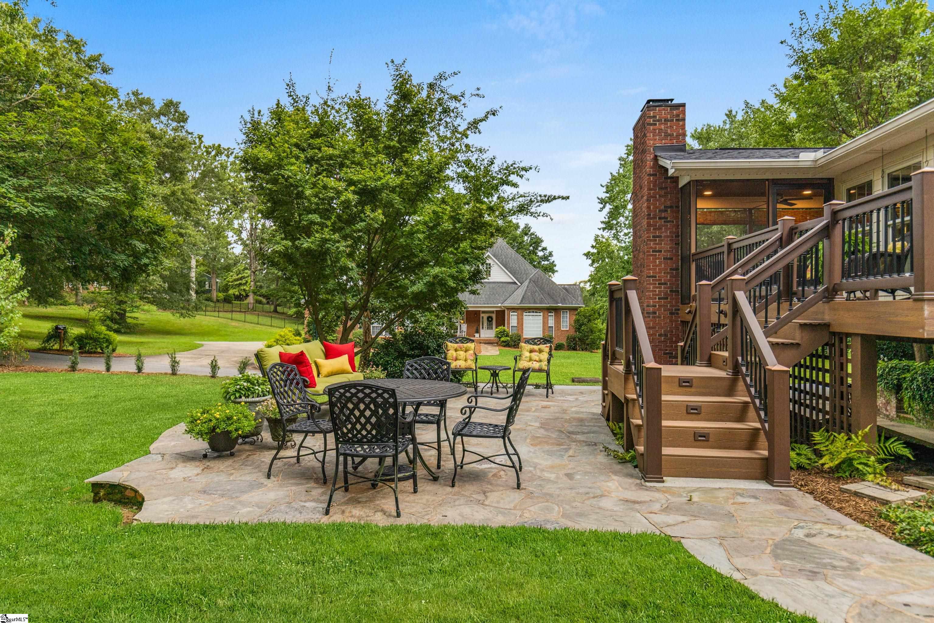 200 Augusta Street Easley, SC 29640