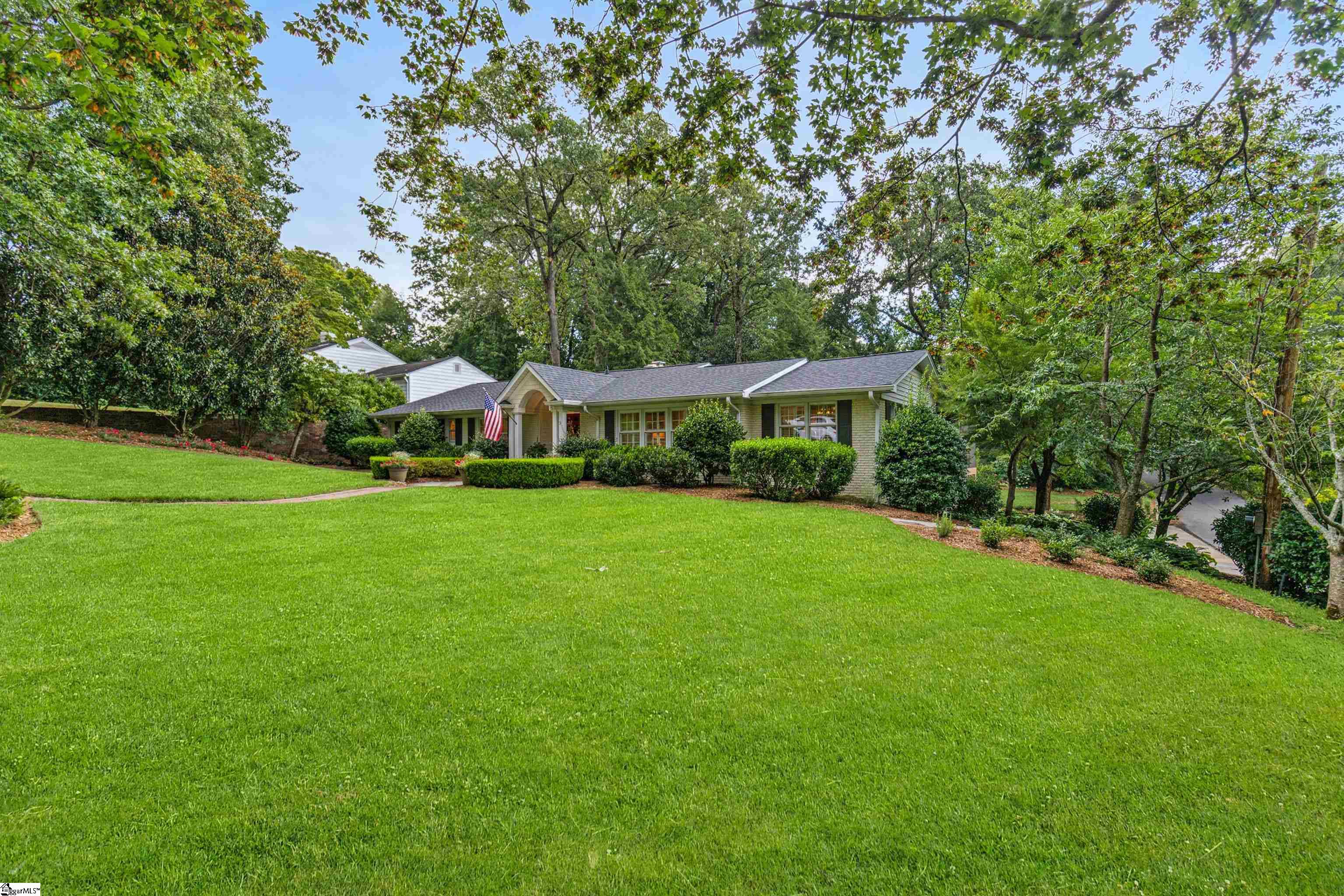 200 Augusta Street Easley, SC 29640