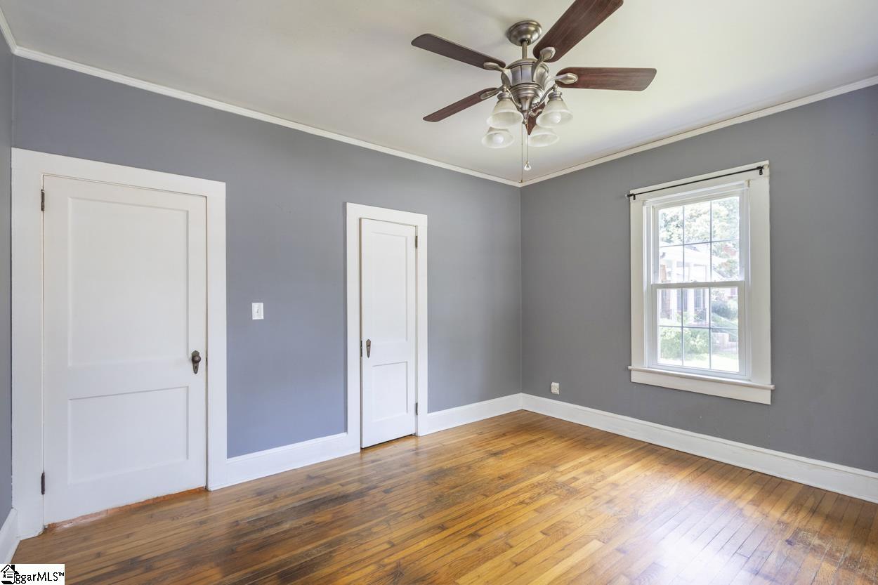 560 Athens Street Hartwell, GA 30643