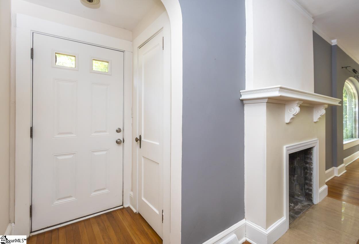 560 Athens Street Hartwell, GA 30643