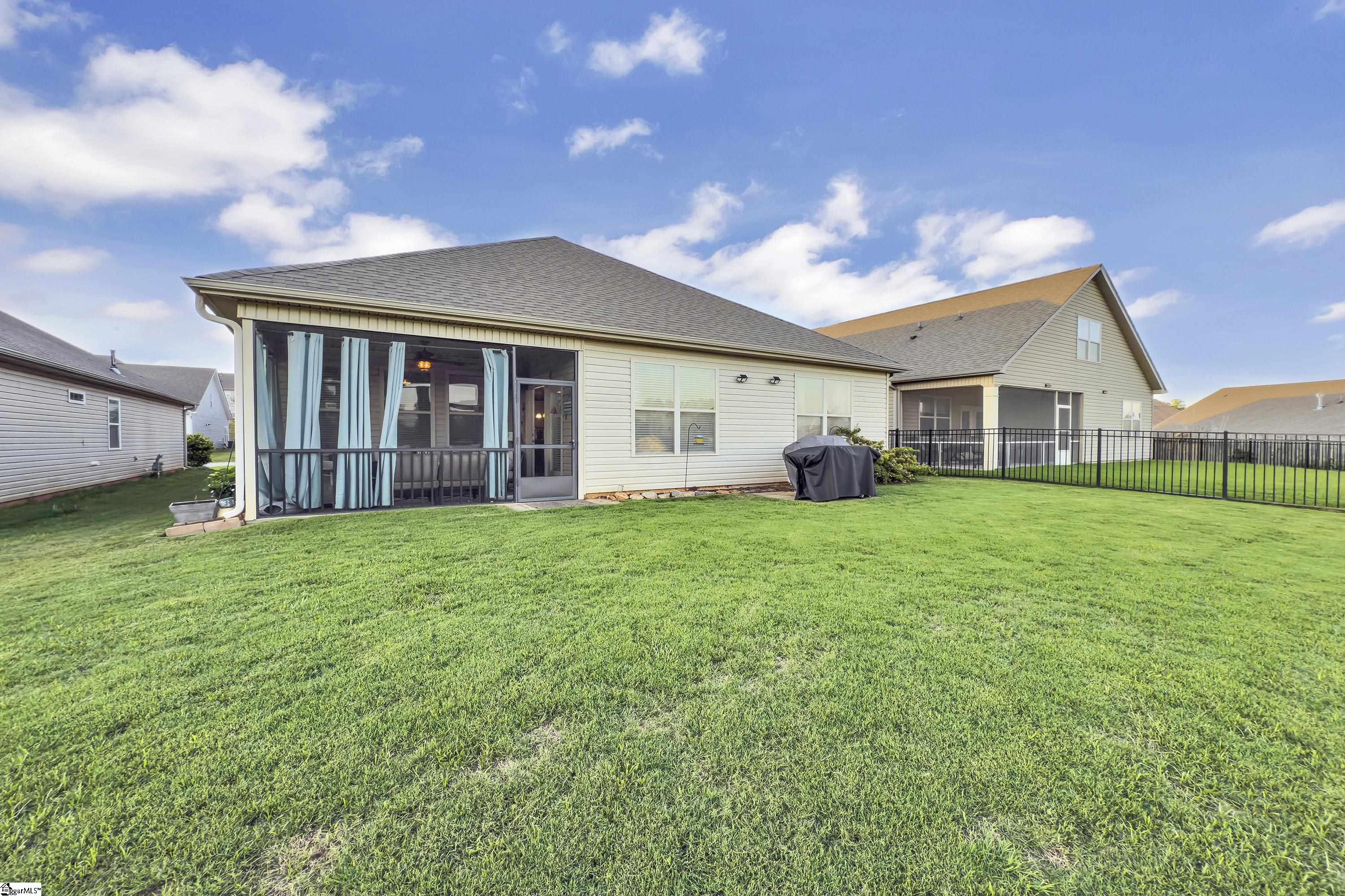 878 Deepwood Court Boiling Springs, SC 29316