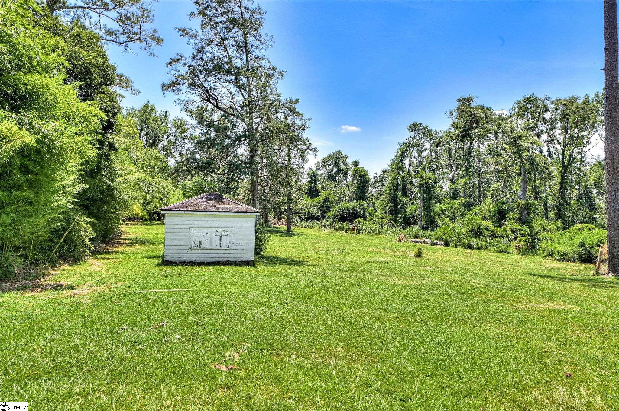 420 Columbia Road Edgefield, SC 29824