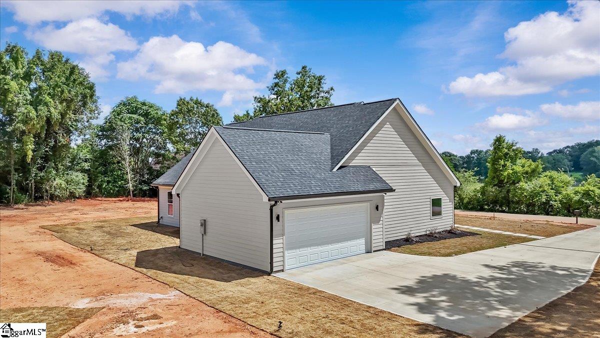 4491 Babb Road Greer, SC 29651