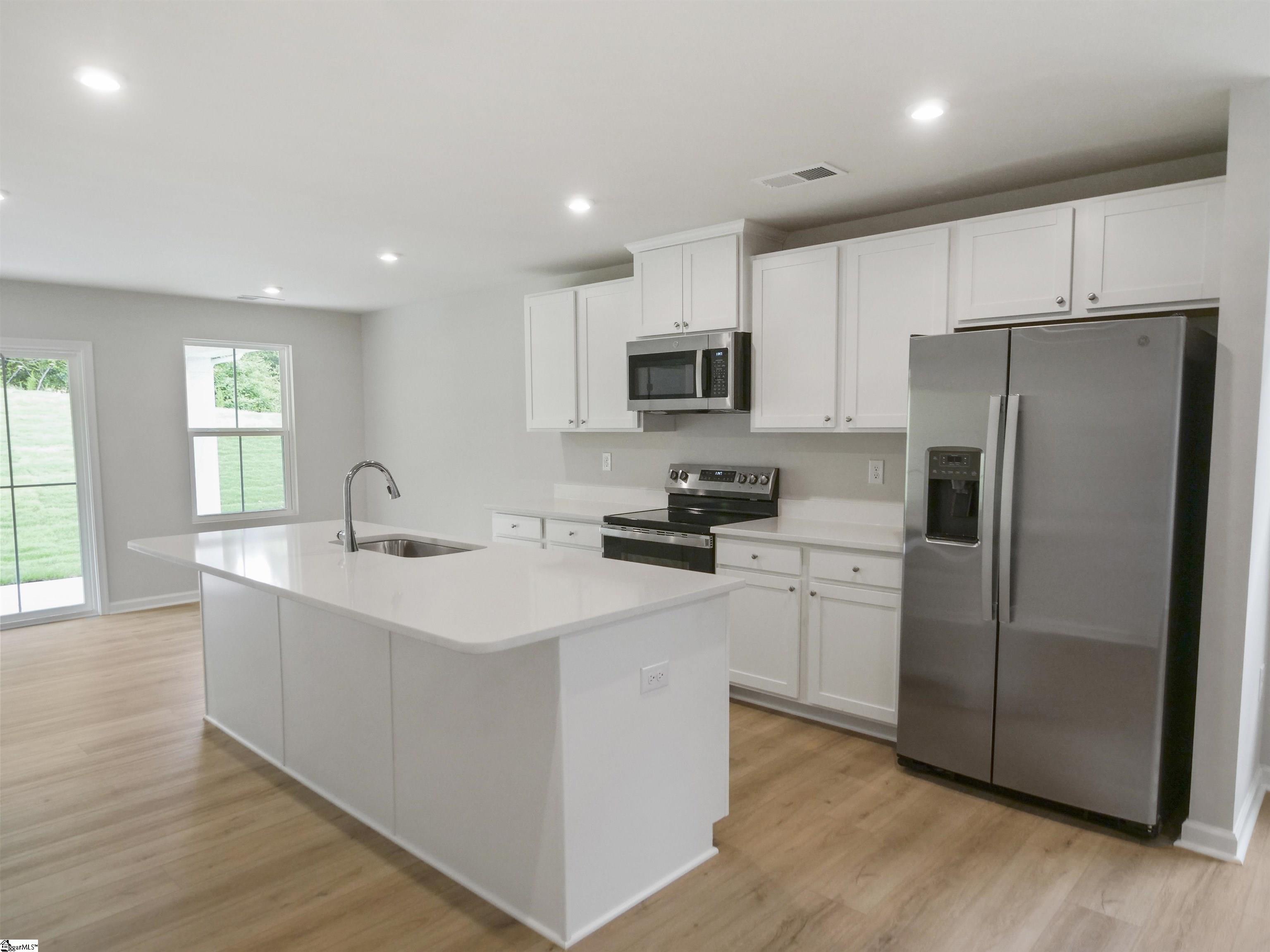 14 Buster Alice Way Piedmont, SC 29673