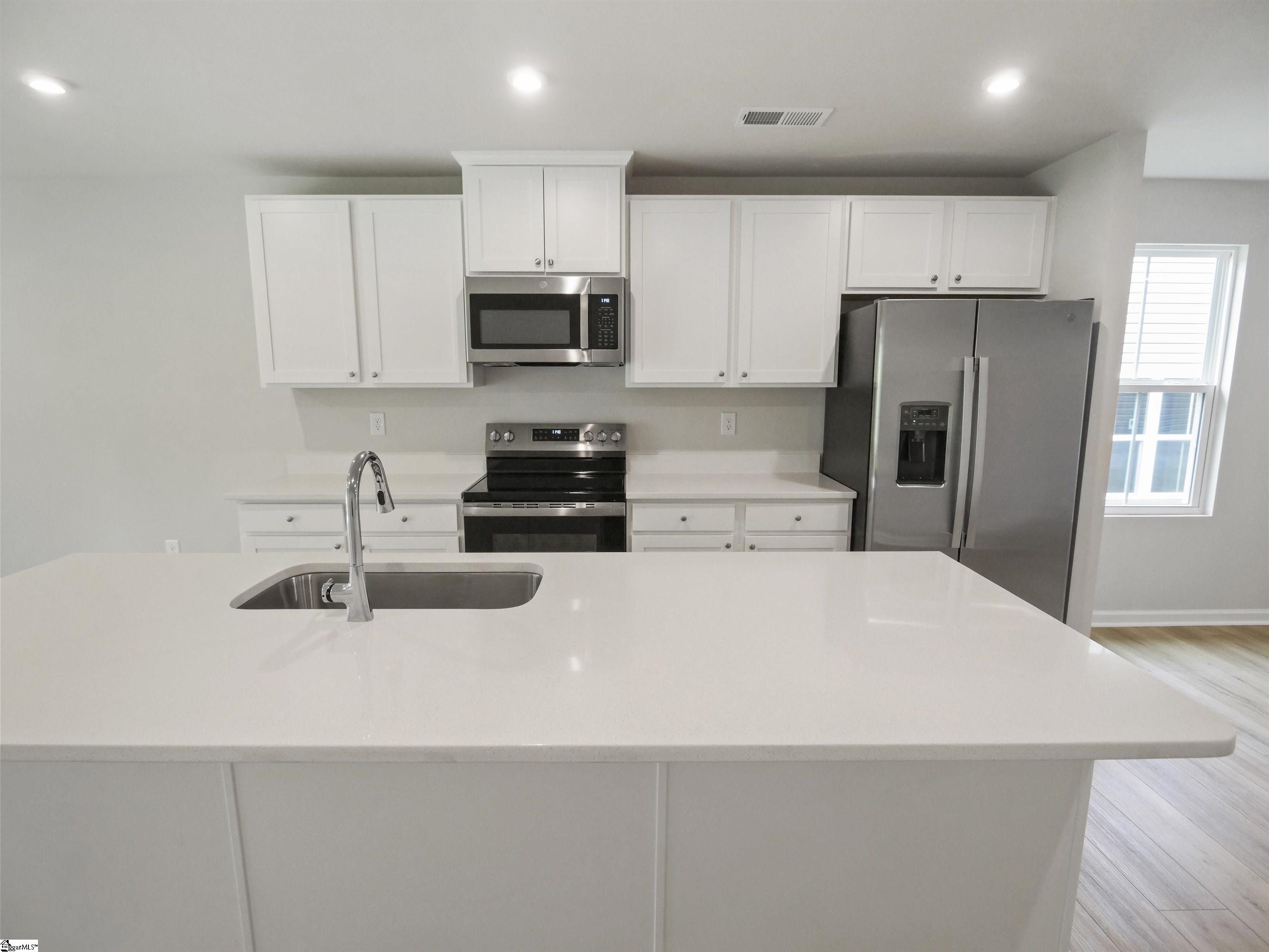 14 Buster Alice Way Piedmont, SC 29673