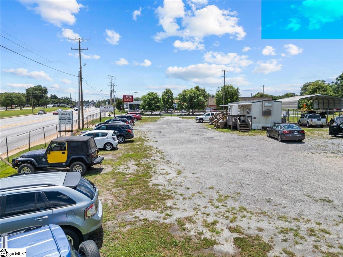111 Bainbridge Drive Greenville, SC 29611