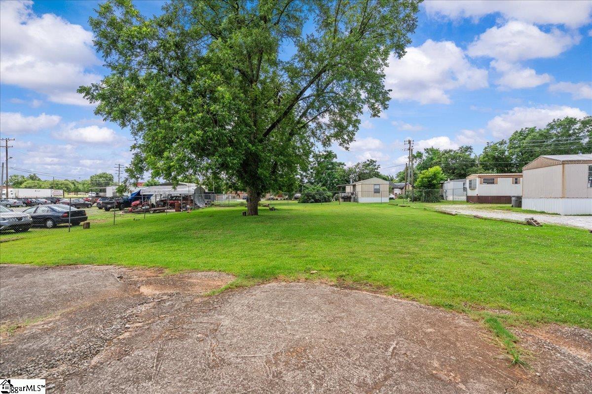 111 Bainbridge Drive Greenville, SC 29611