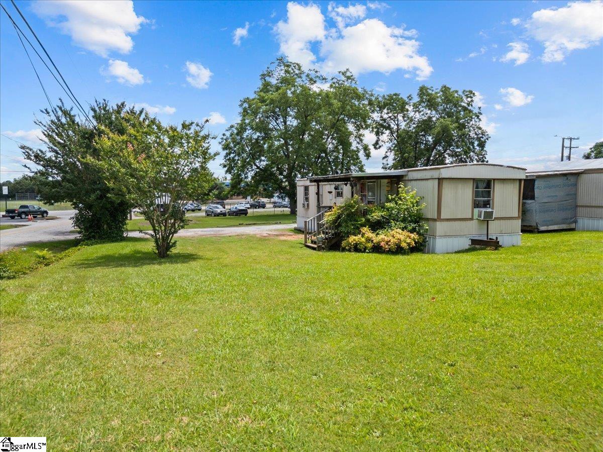 111 Bainbridge Drive Greenville, SC 29611