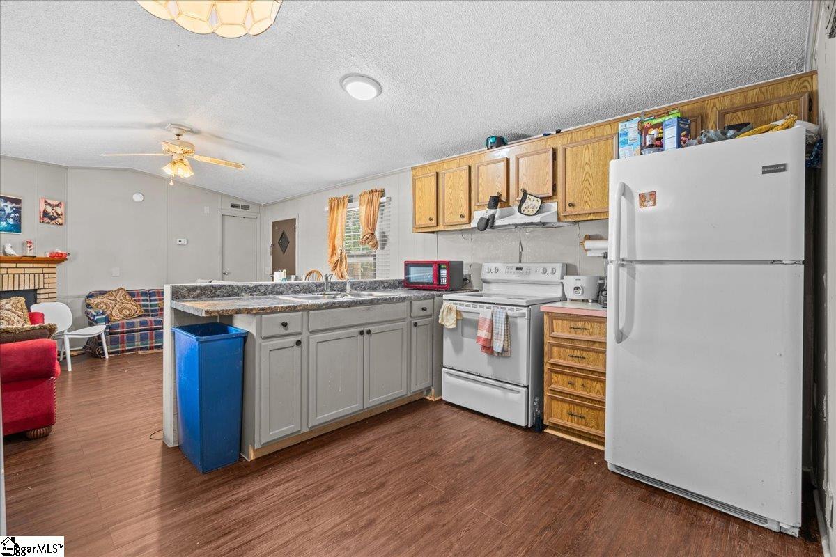 111 Bainbridge Drive Greenville, SC 29611