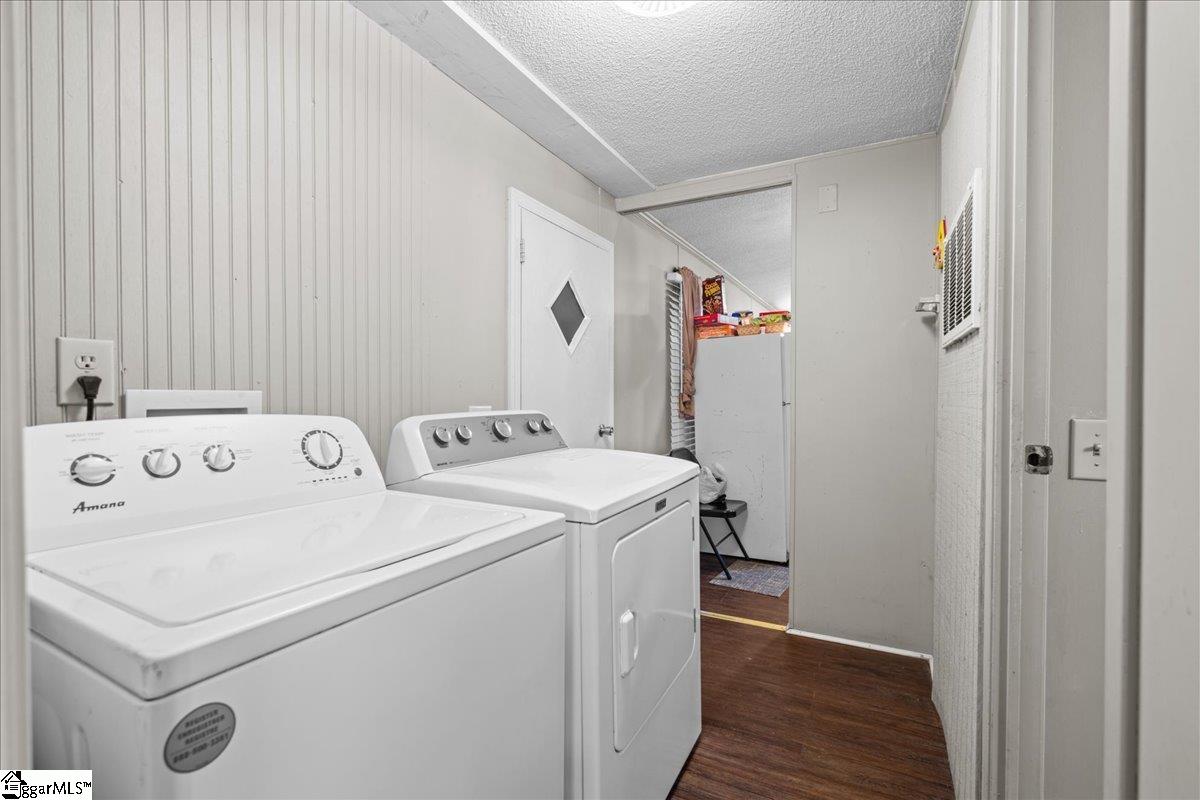 111 Bainbridge Drive Greenville, SC 29611