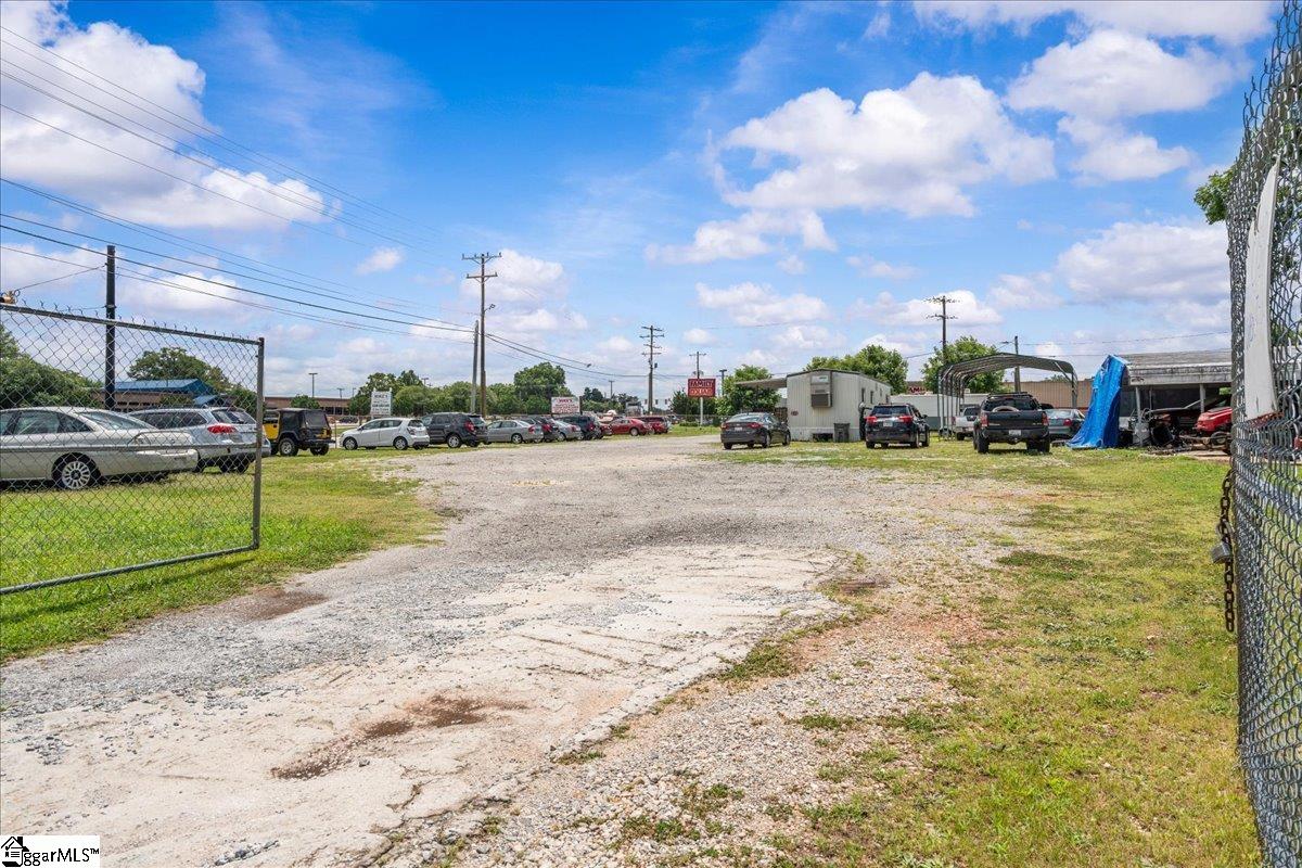 111 Bainbridge Drive Greenville, SC 29611