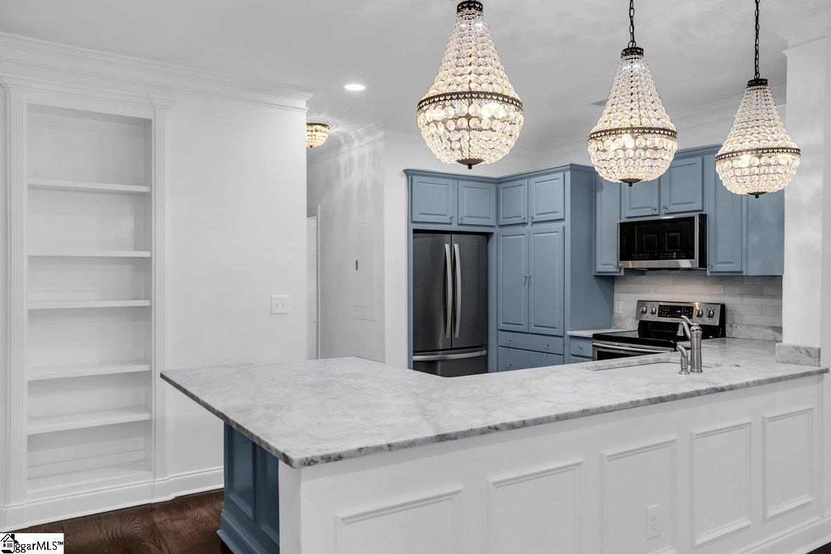1209 E Washington Street UNIT Unit 102 Greenville, SC 29601