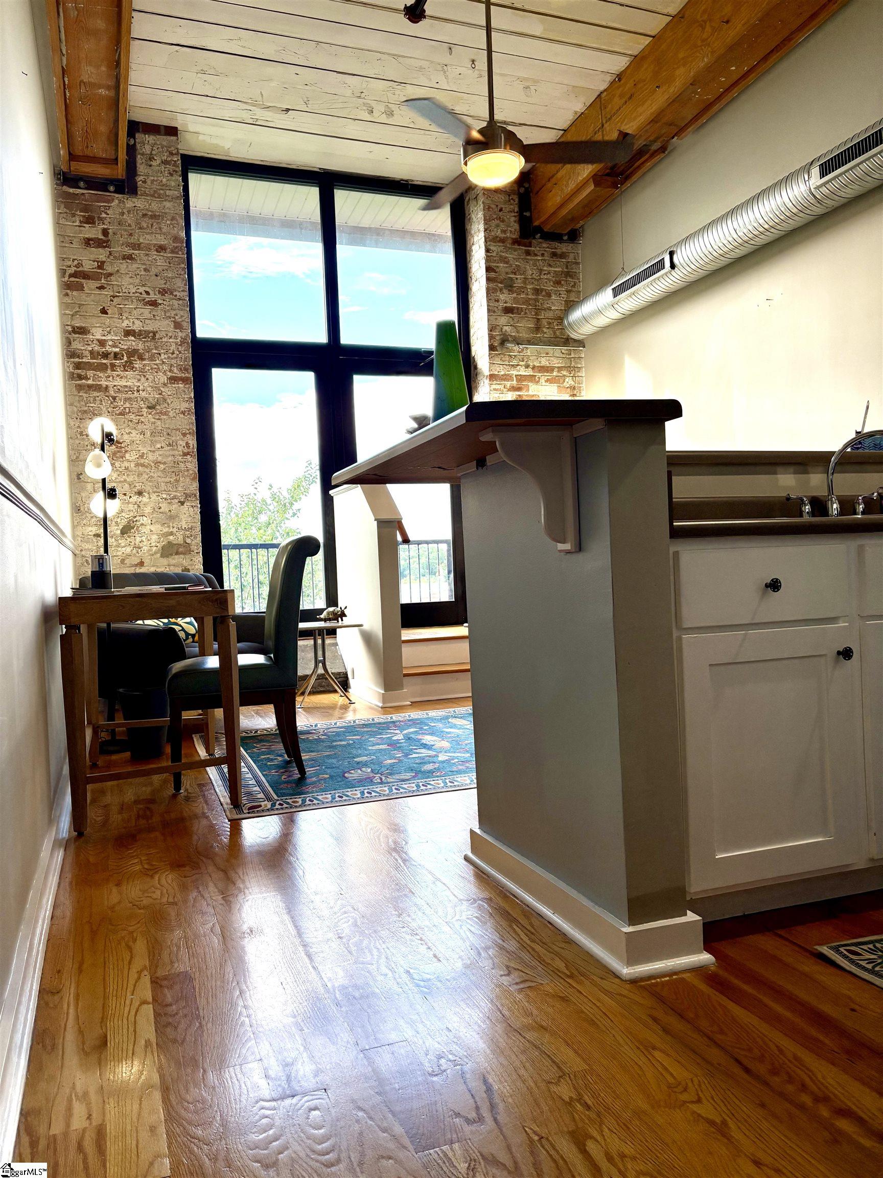 300 South Street UNIT #202 Simpsonville, SC 29681