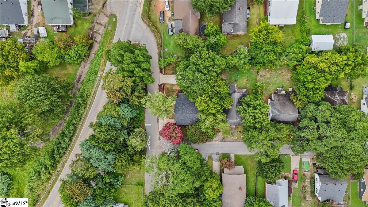 8 Baldwin Street Greenville, SC 29611