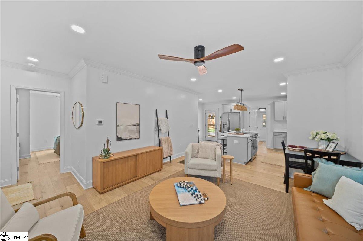 8 Baldwin Street Greenville, SC 29611