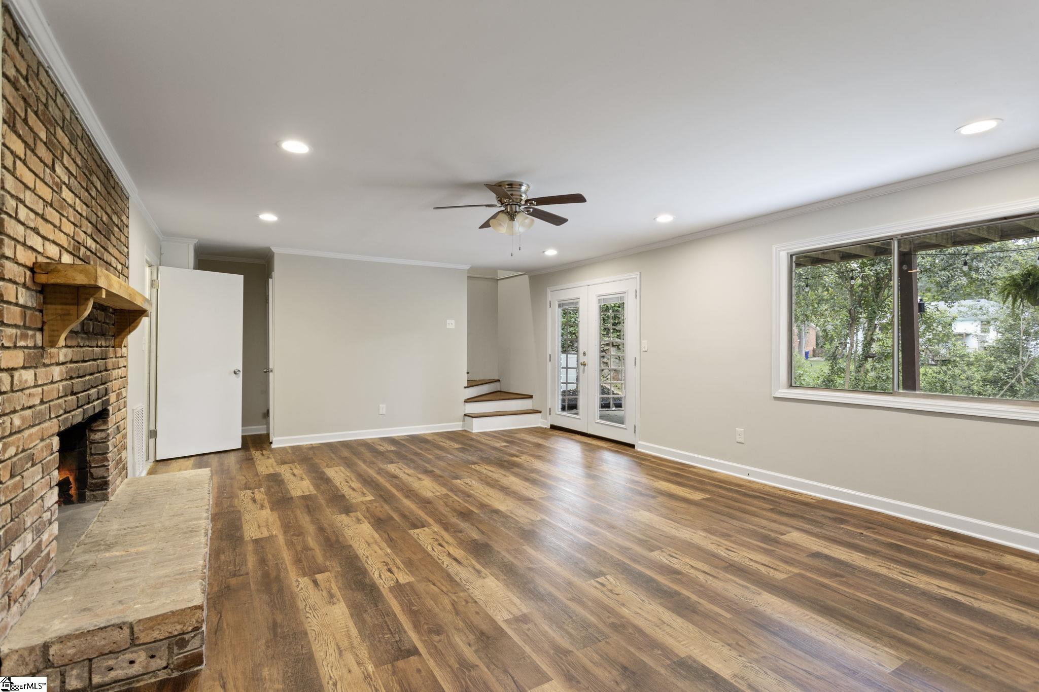 127 Scarlett Street Greenville, SC 29607