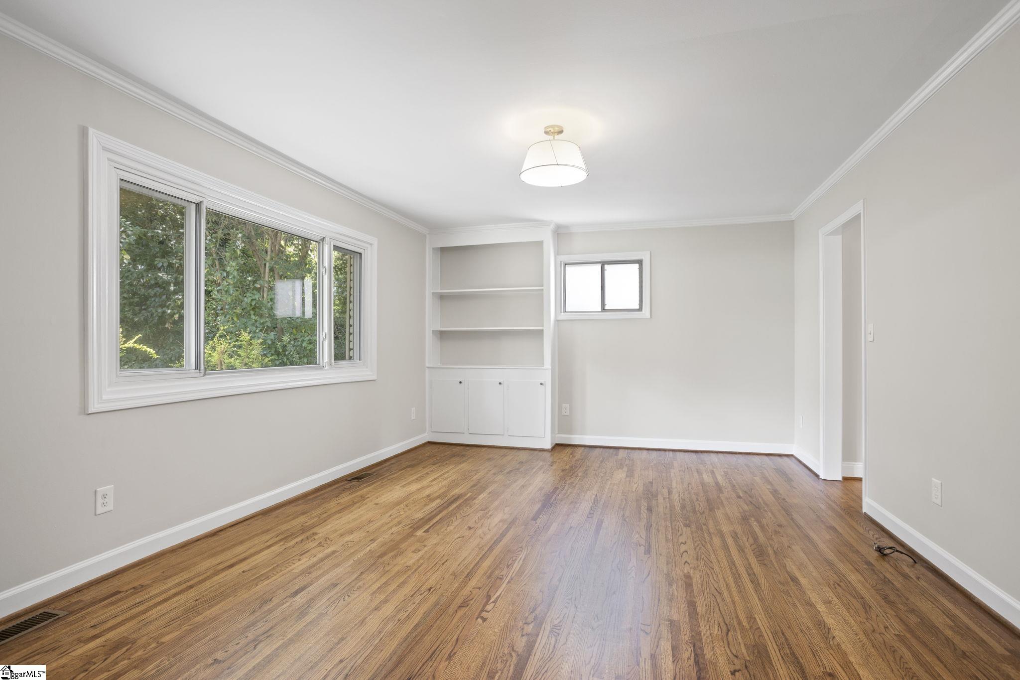127 Scarlett Street Greenville, SC 29607
