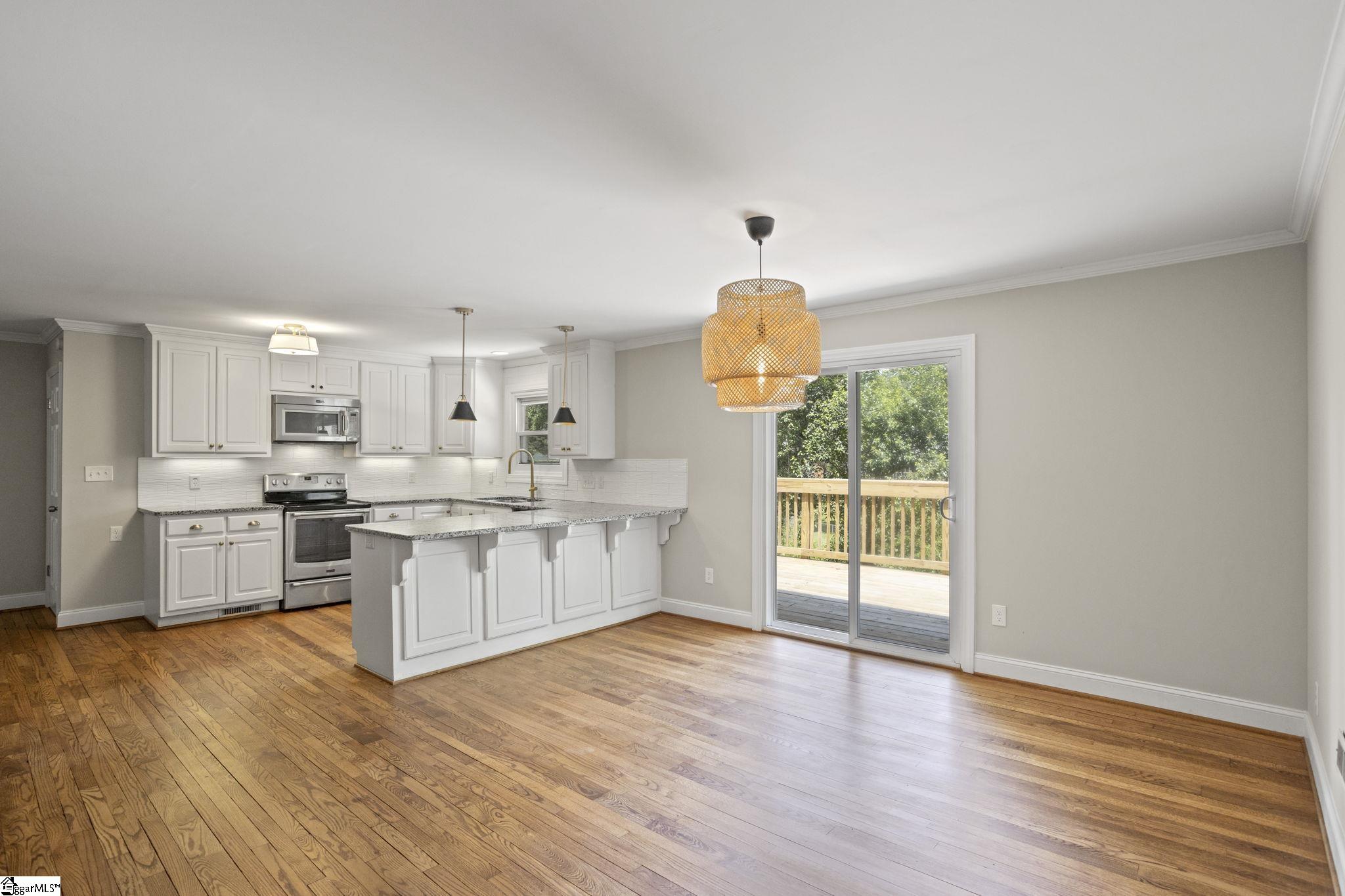 127 Scarlett Street Greenville, SC 29607
