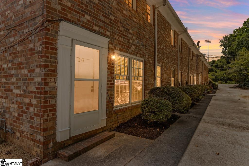 20 Balfer Court Greenville, SC 29615