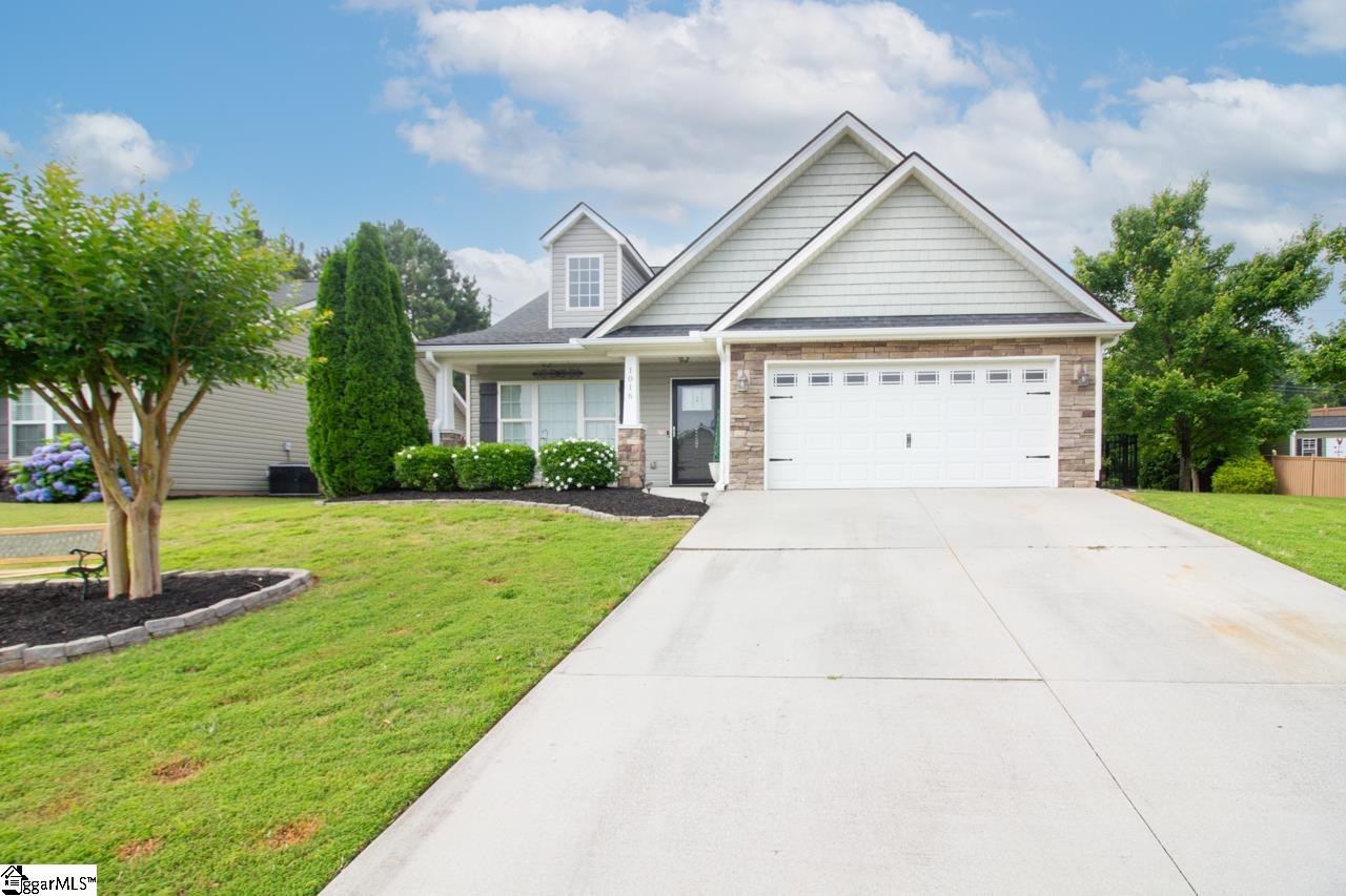 1016 Whirlaway Circle Anderson, SC 29621