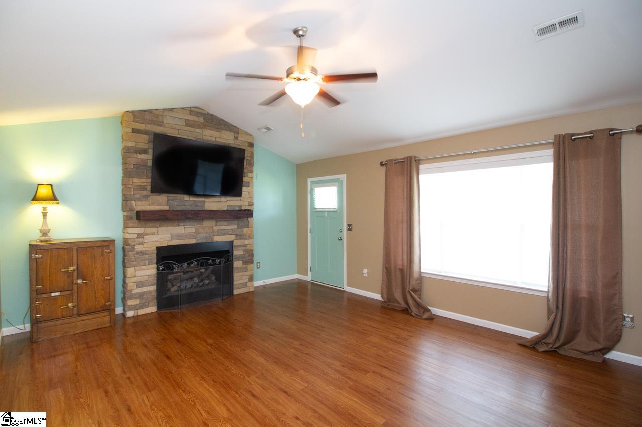 1016 Whirlaway Circle Anderson, SC 29621