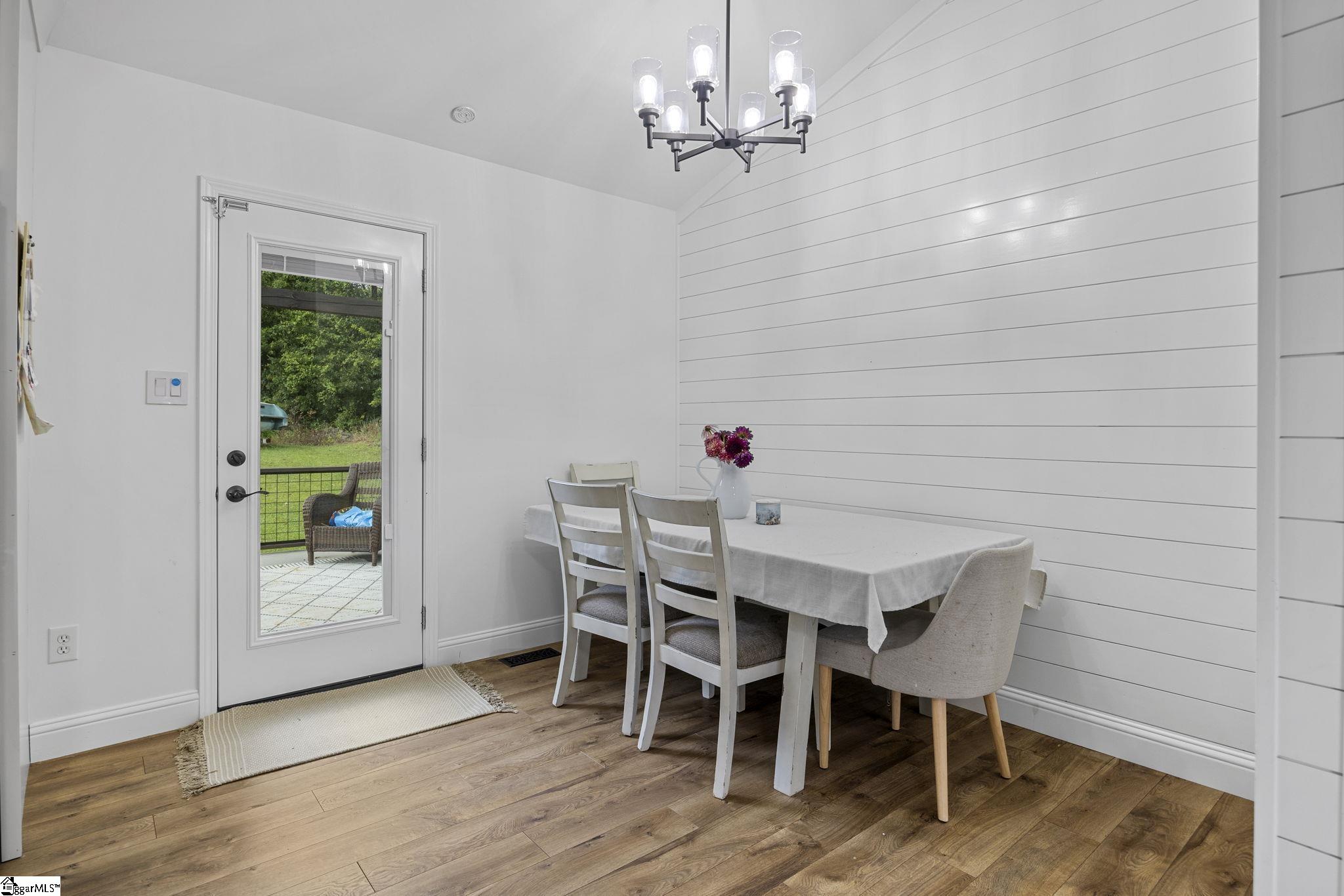 621 Shadow Dance Lane Boiling Springs, SC 29316