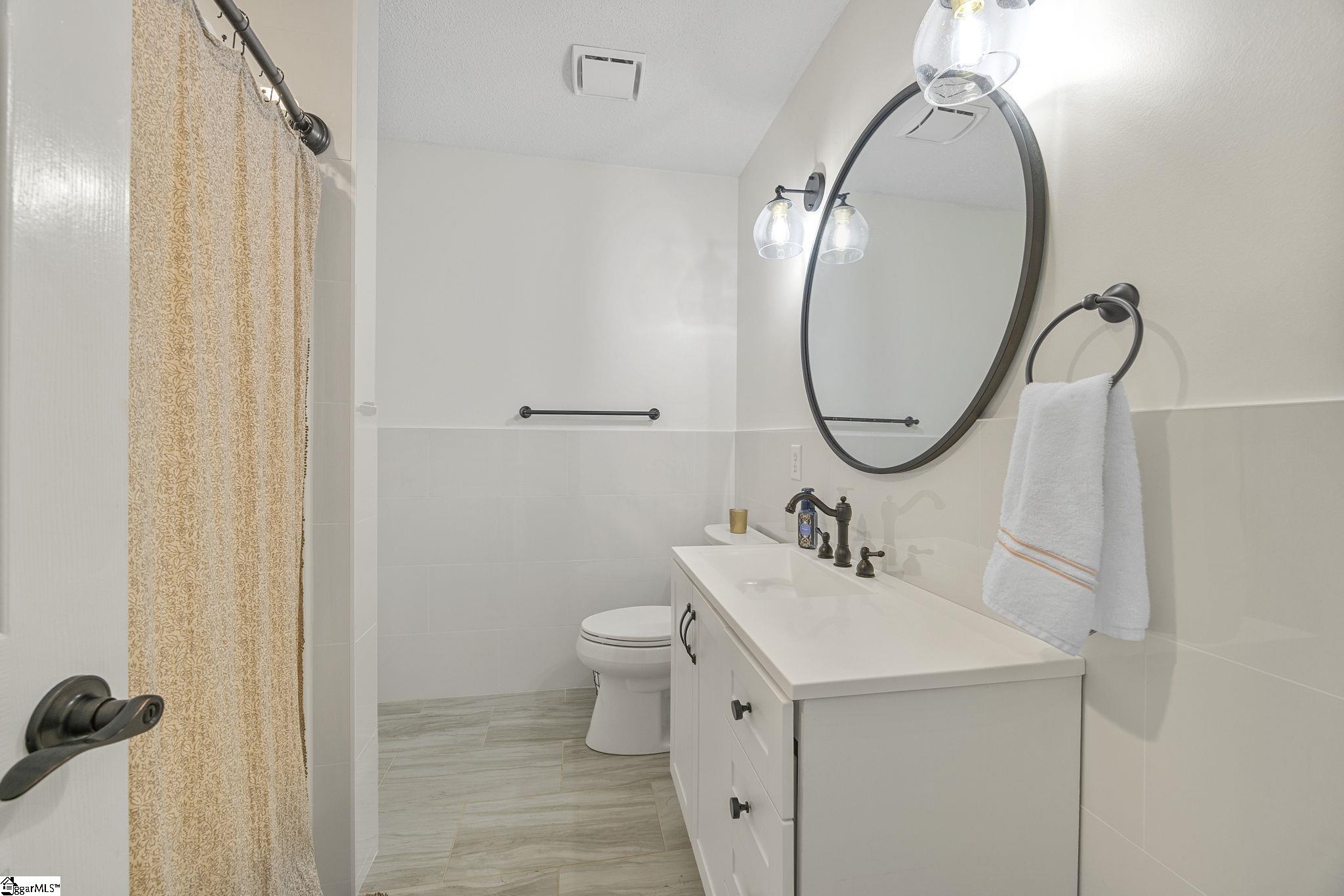 621 Shadow Dance Lane Boiling Springs, SC 29316