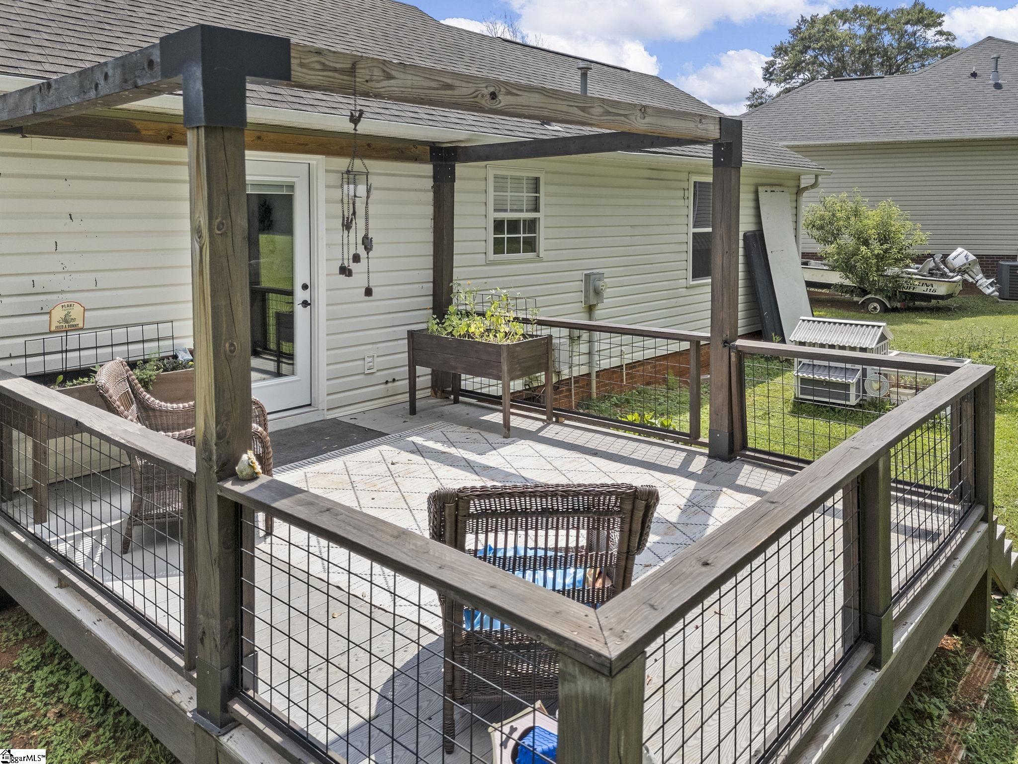 621 Shadow Dance Lane Boiling Springs, SC 29316