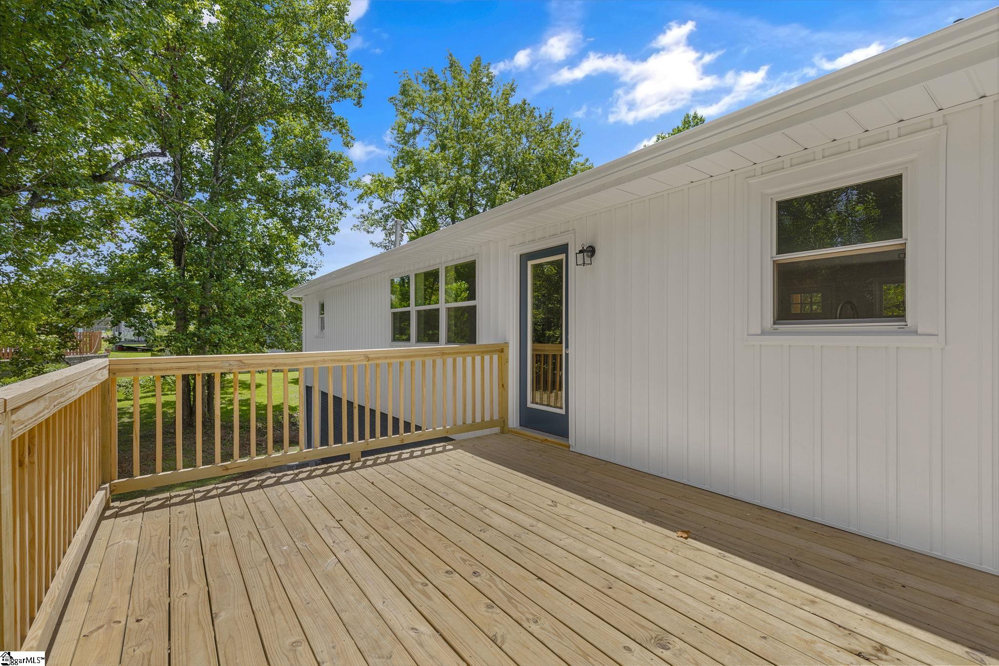 112 Pennwood Lane Greenville, SC 29609