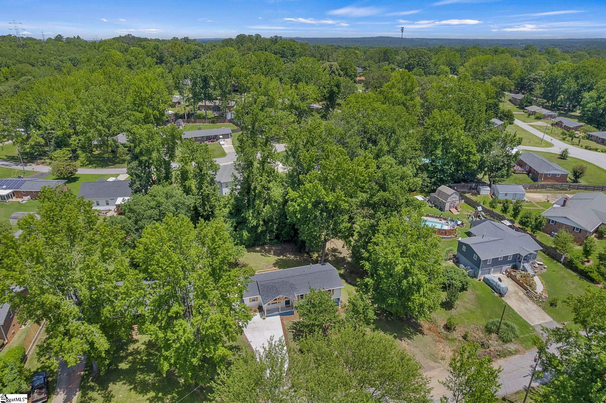 112 Pennwood Lane Greenville, SC 29609