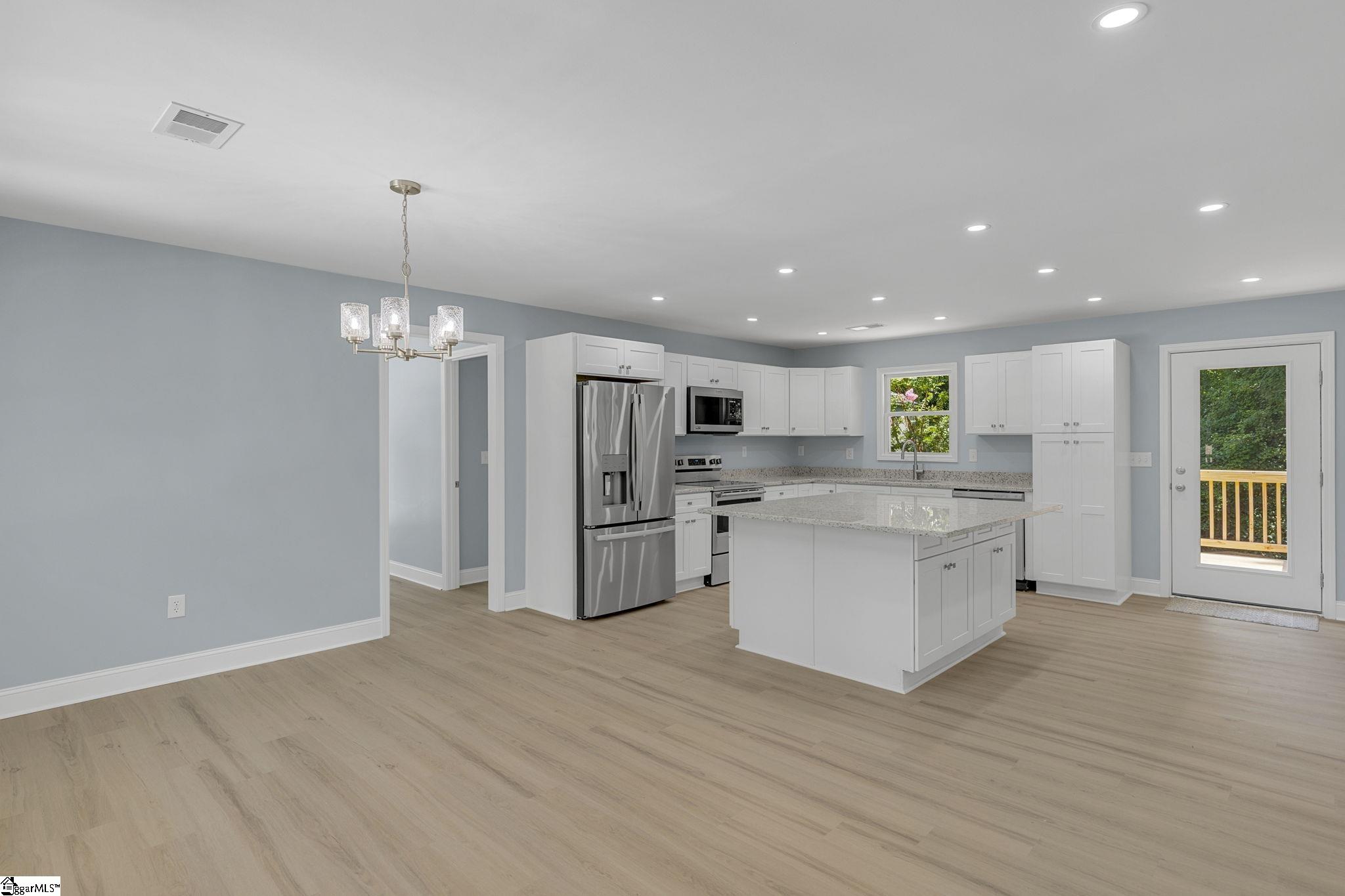 112 Pennwood Lane Greenville, SC 29609